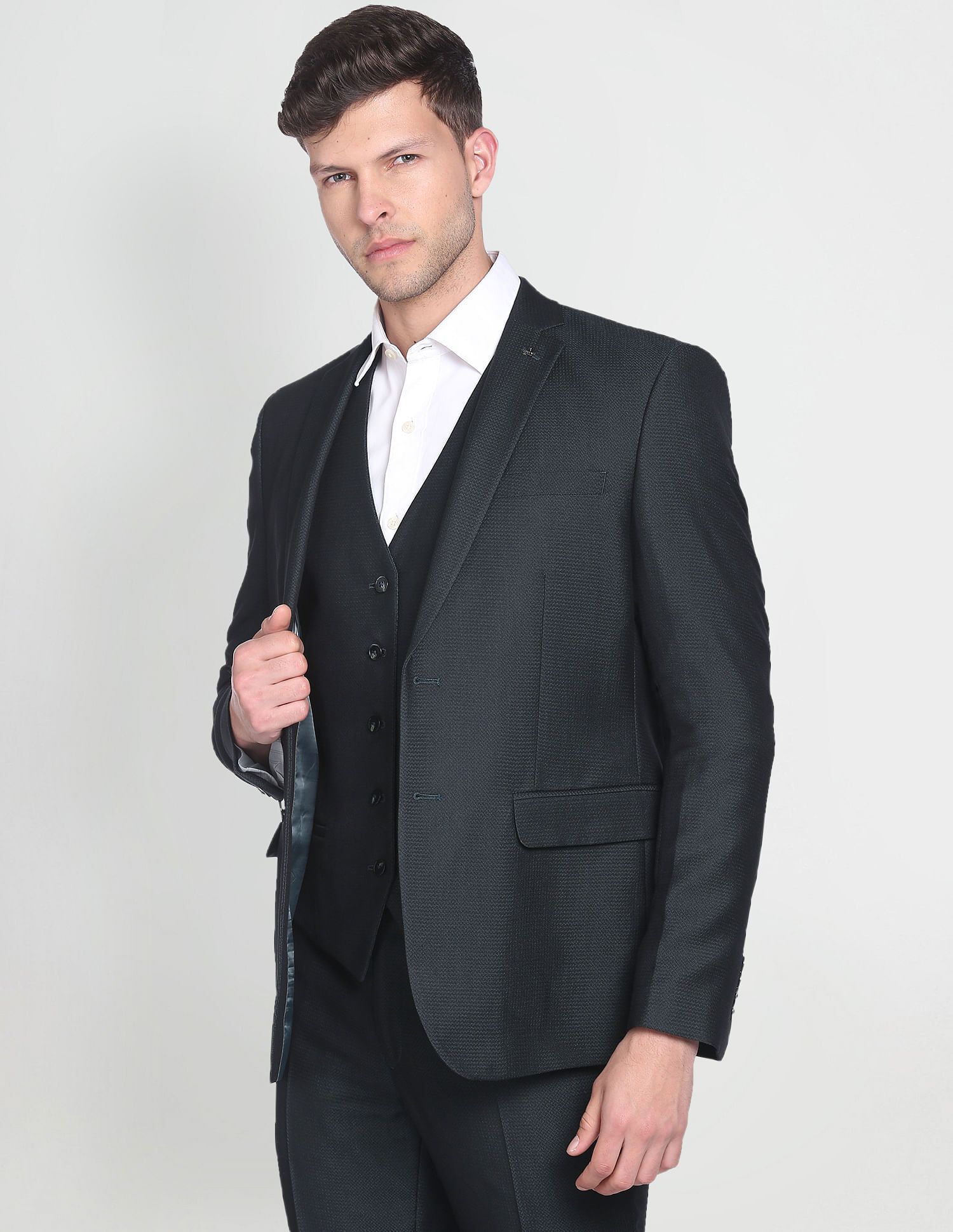 arrow Men Tailored Fit Reversible Waist Coat Three Piece Suit Woven Suit-picture-27