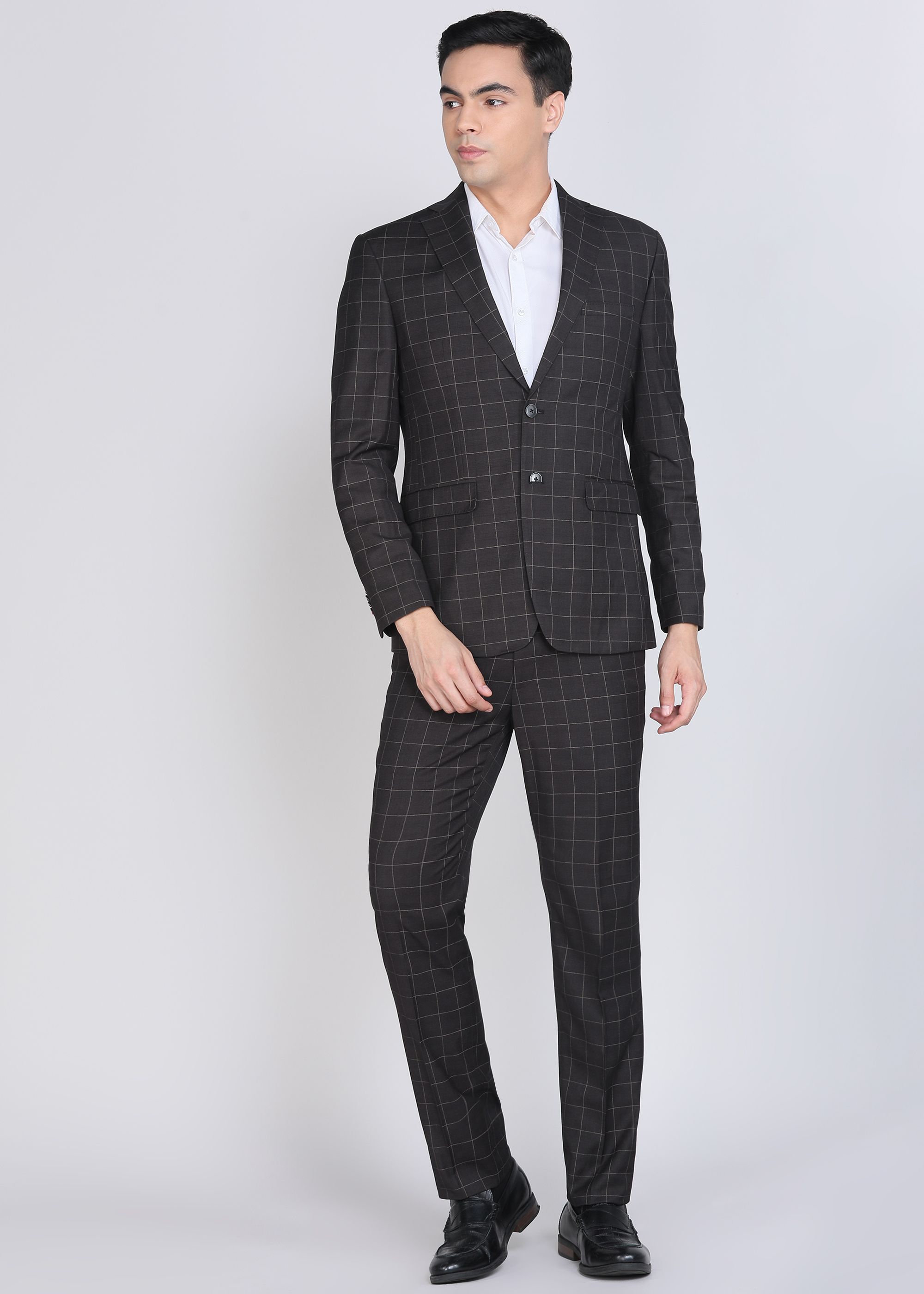 Men Tuxedo Style Checkered Suit