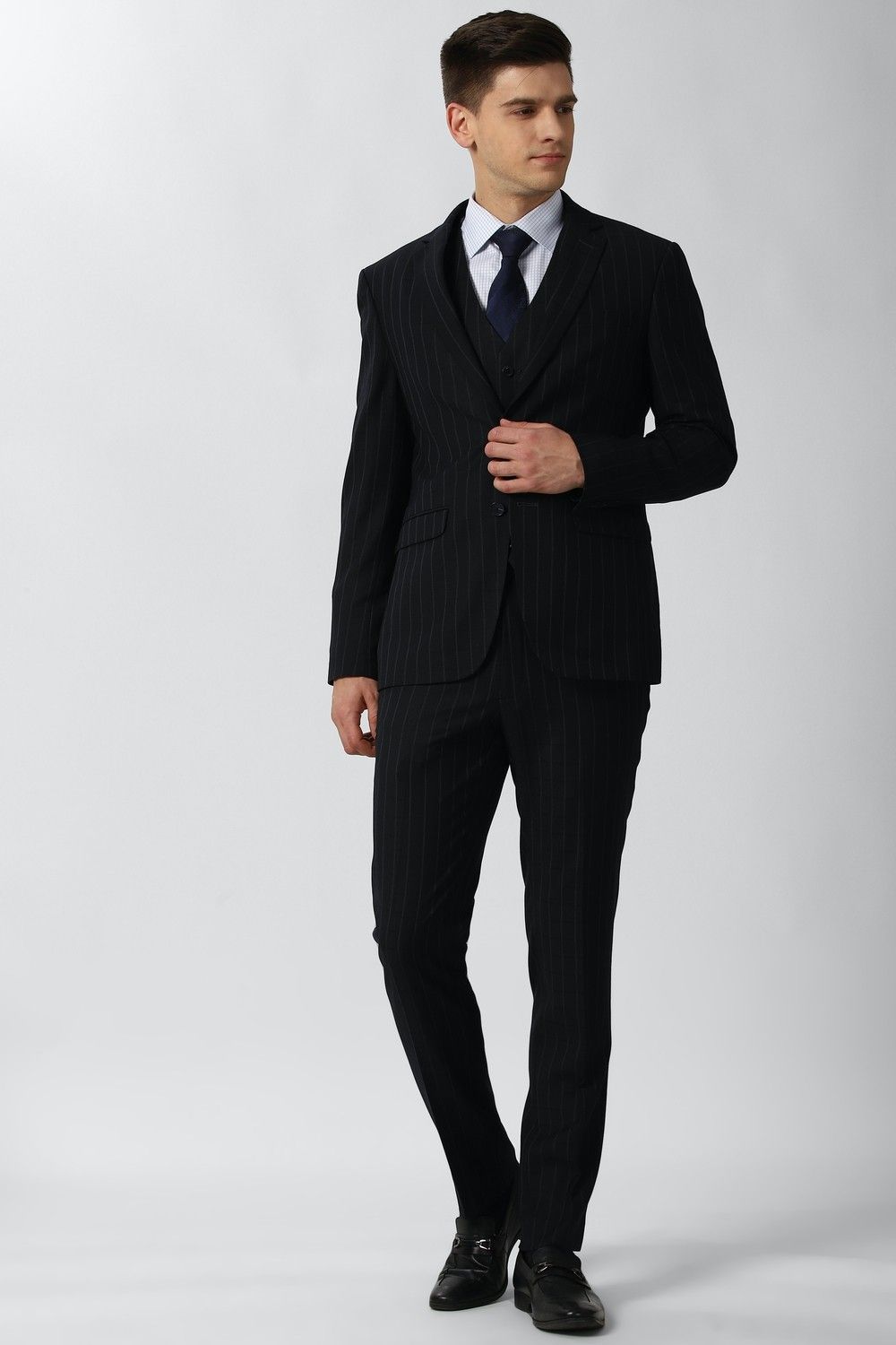 Men Single Breasted - 2 button Solid Suit