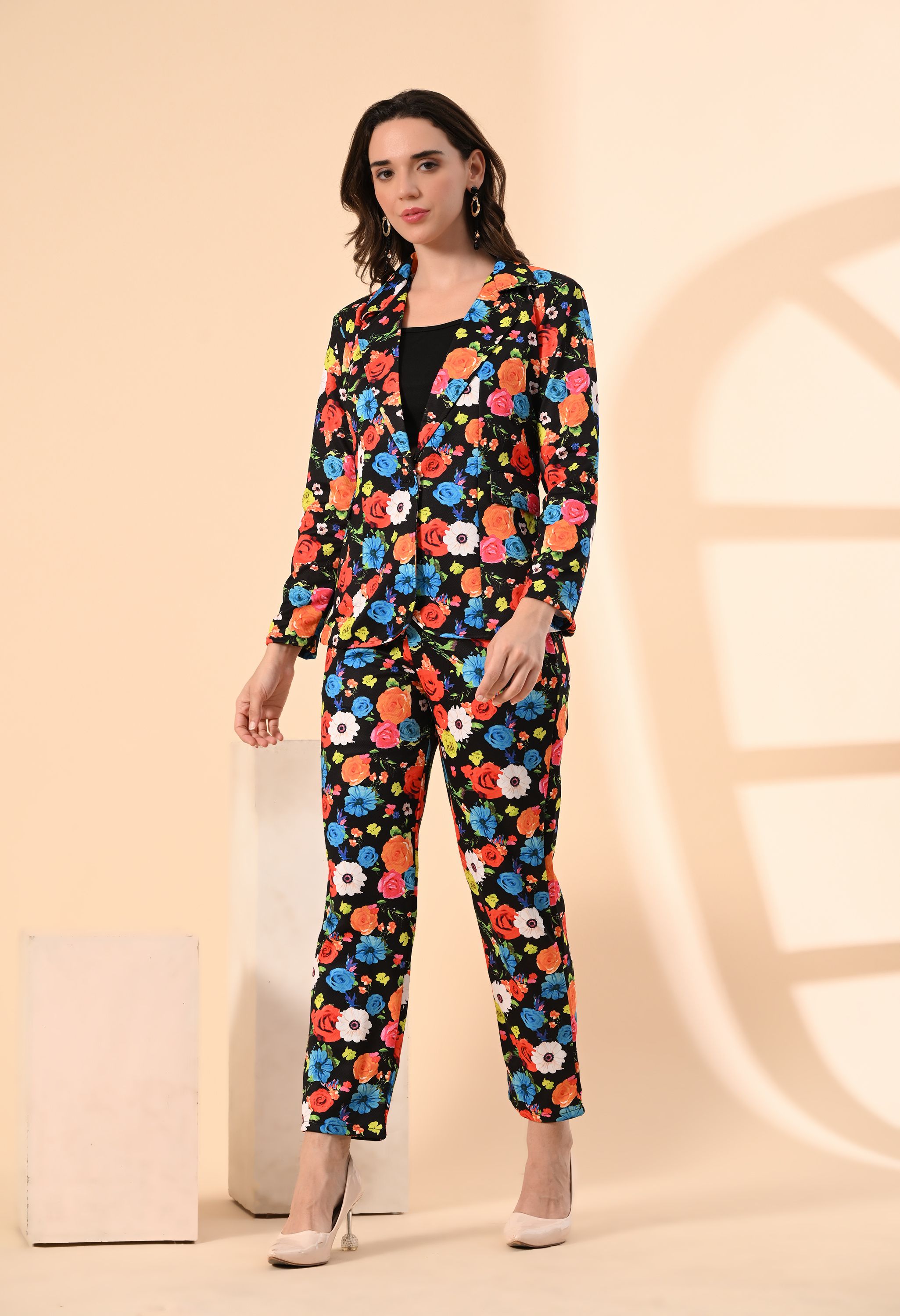 teekhi girl Women Floral Printed Blazer and Pant Set Stylish Black CoOrd Formal Suit for Office Printed Suit-picture-24