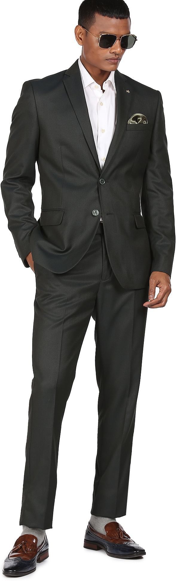 arrow Men Single-breasted Self Design Suit-picture-39