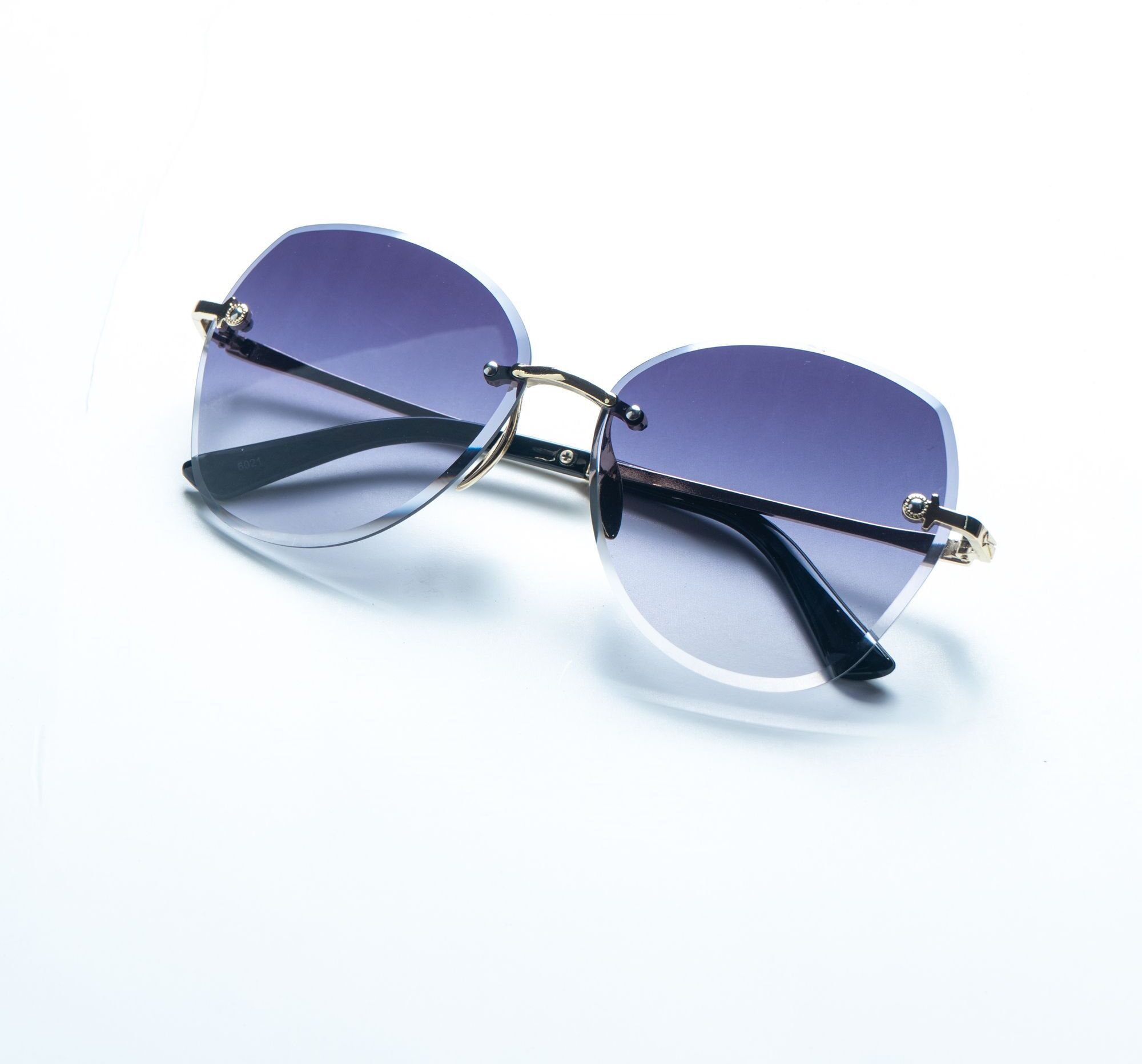 shiv Gradient, Toughened Glass Lens, UV Protection Aviator, Butterfly, Oval, Over-sized Sunglasses (58)-picture-15