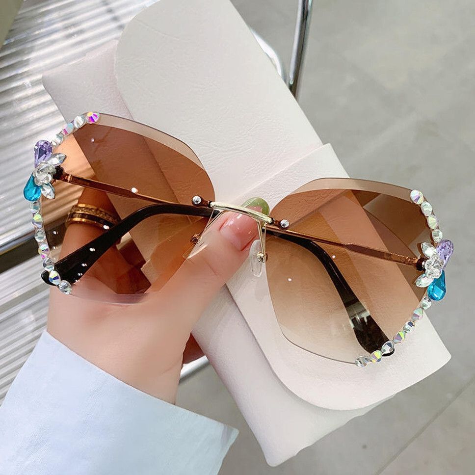 UV Protection Over-sized Sunglasses (Free Size)-image-24