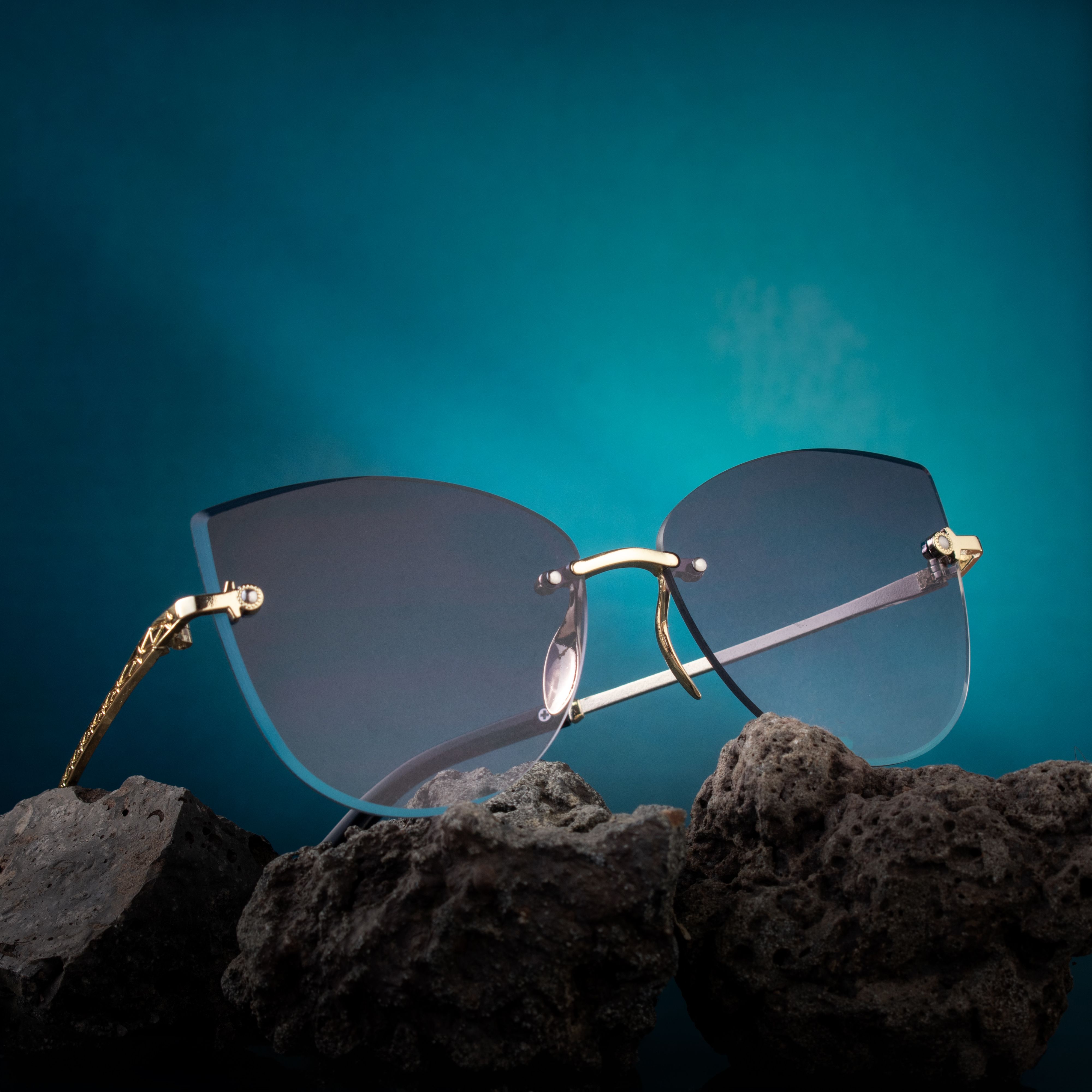 kalveera UV Protection, Gradient, Toughened Glass Lens, Photochromatic Lens Cat-eye, Butterfly, Over-sized Sunglasses (Free Size)-picture-28