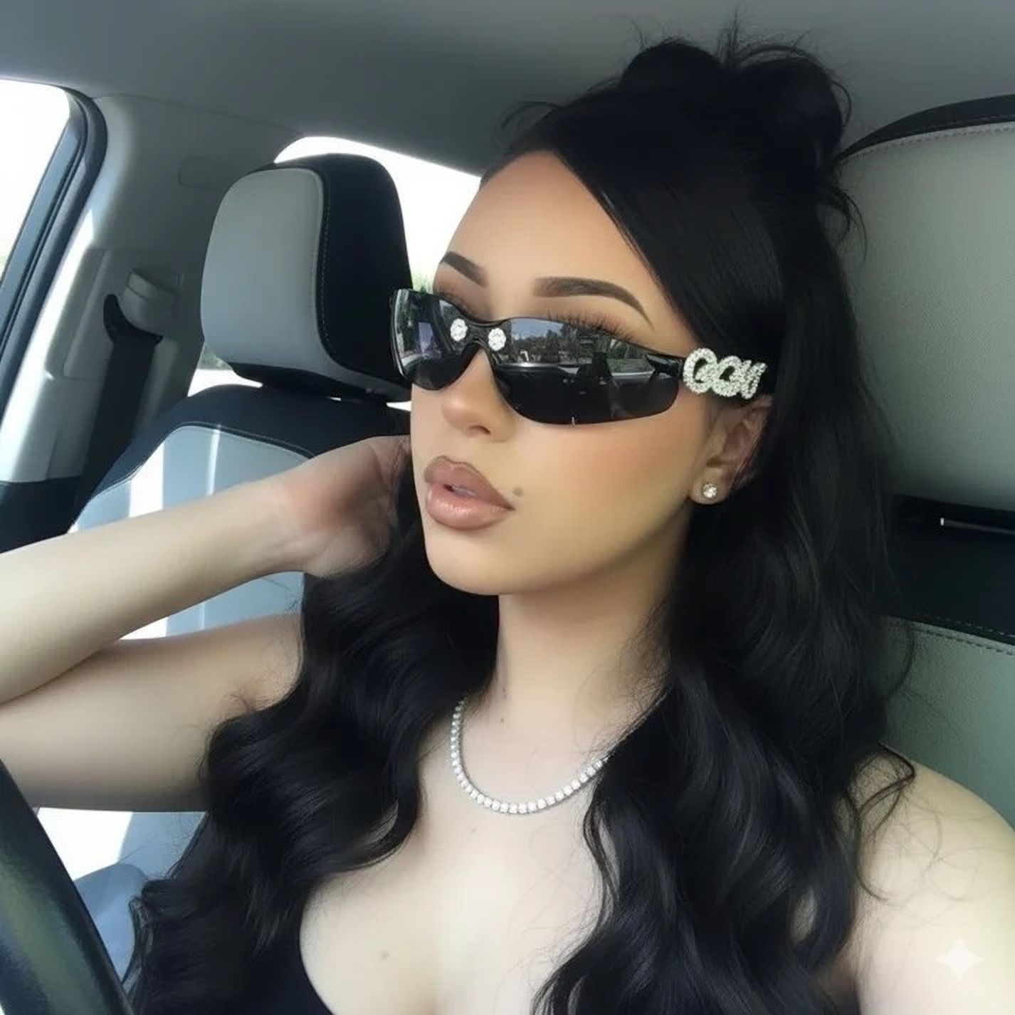UV Protection Over-sized Sunglasses (50)-image-15