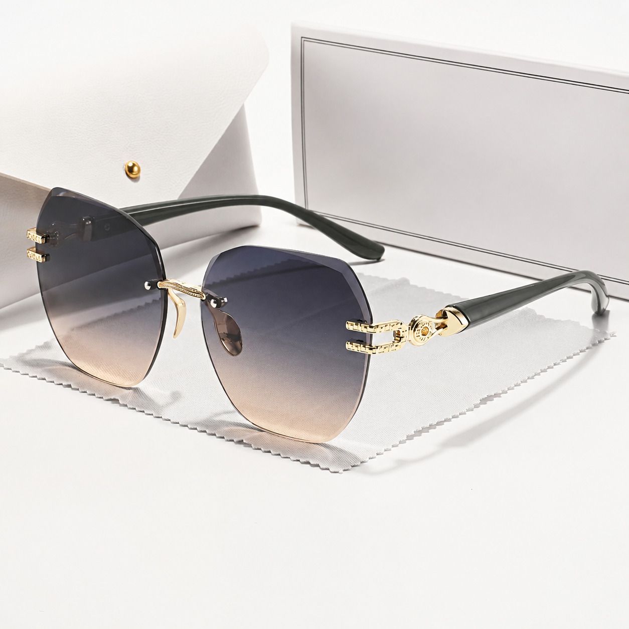 kalveera Gradient, UV Protection Rectangular, Cat-eye Sunglasses (Free Size)-picture-15