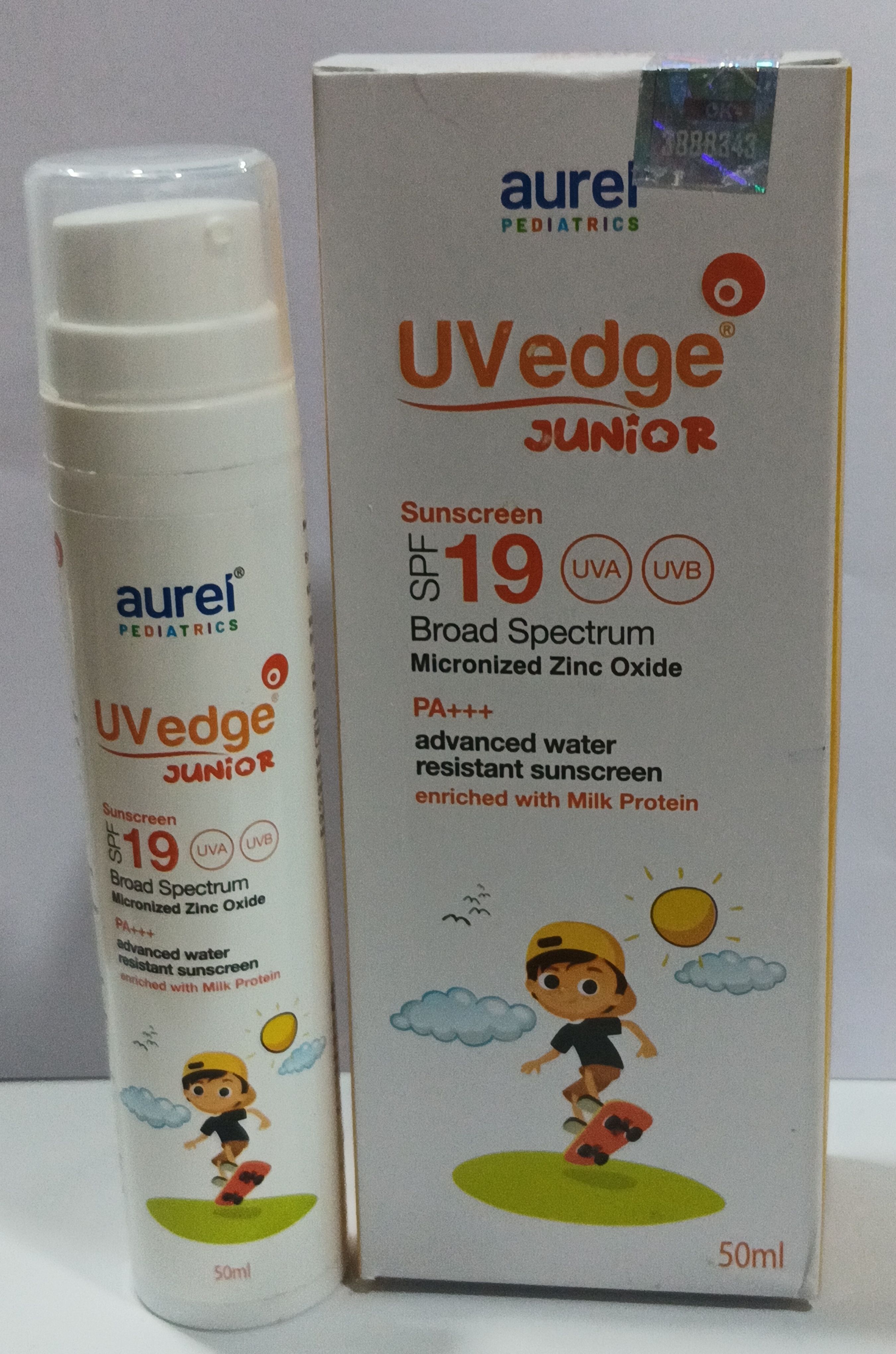 Sunscreen - SPF 50 PA+++ Uvedge junior sunscreen SPF19 (50ml)