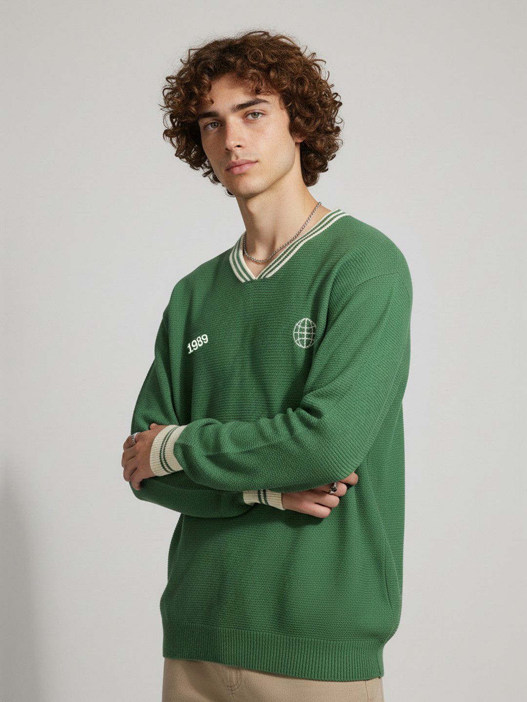 glitchez Men Embroidered V Neck Green Sweater-picture-19