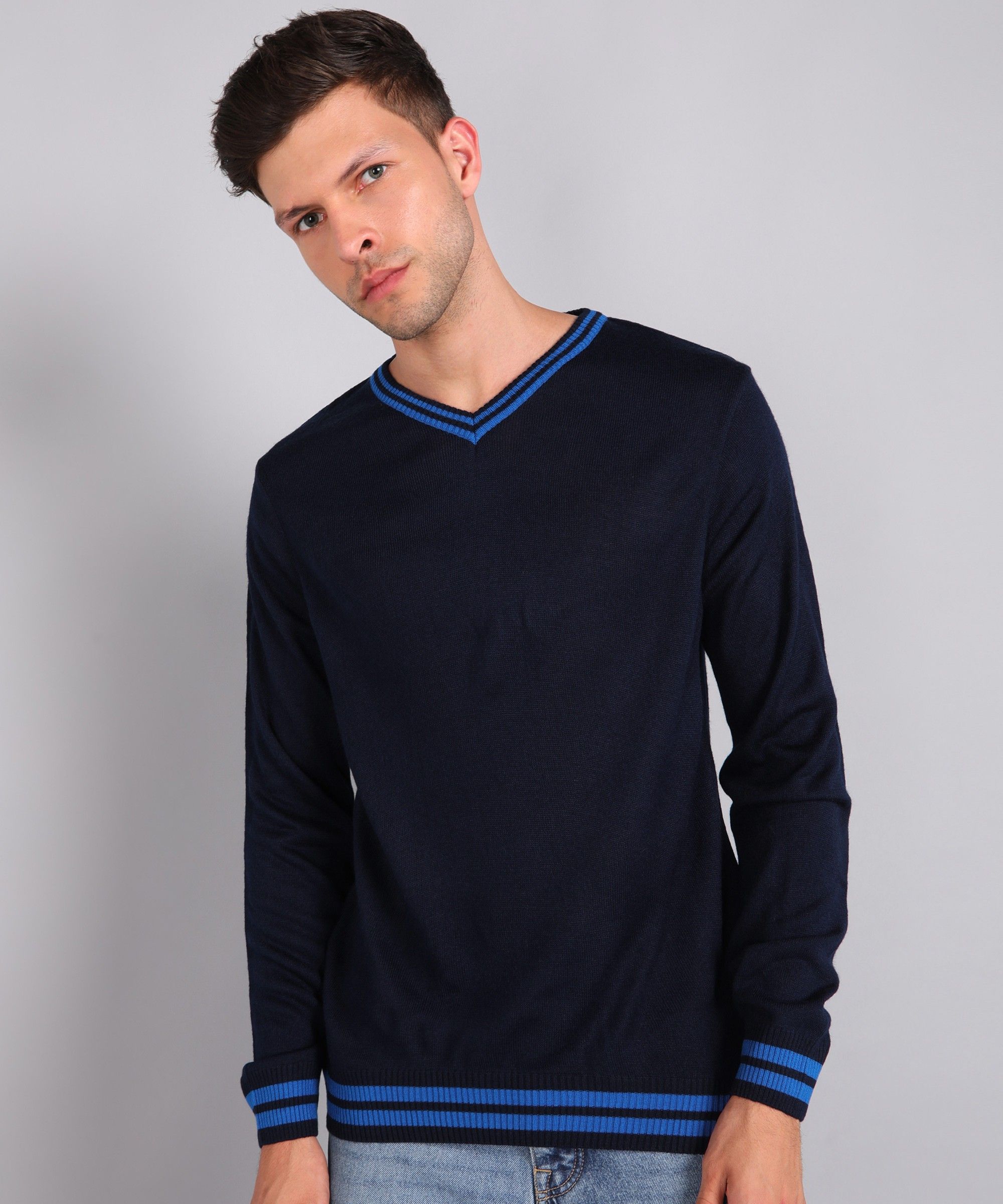 metronaut Men Solid V Neck Blue Sweater-picture-26