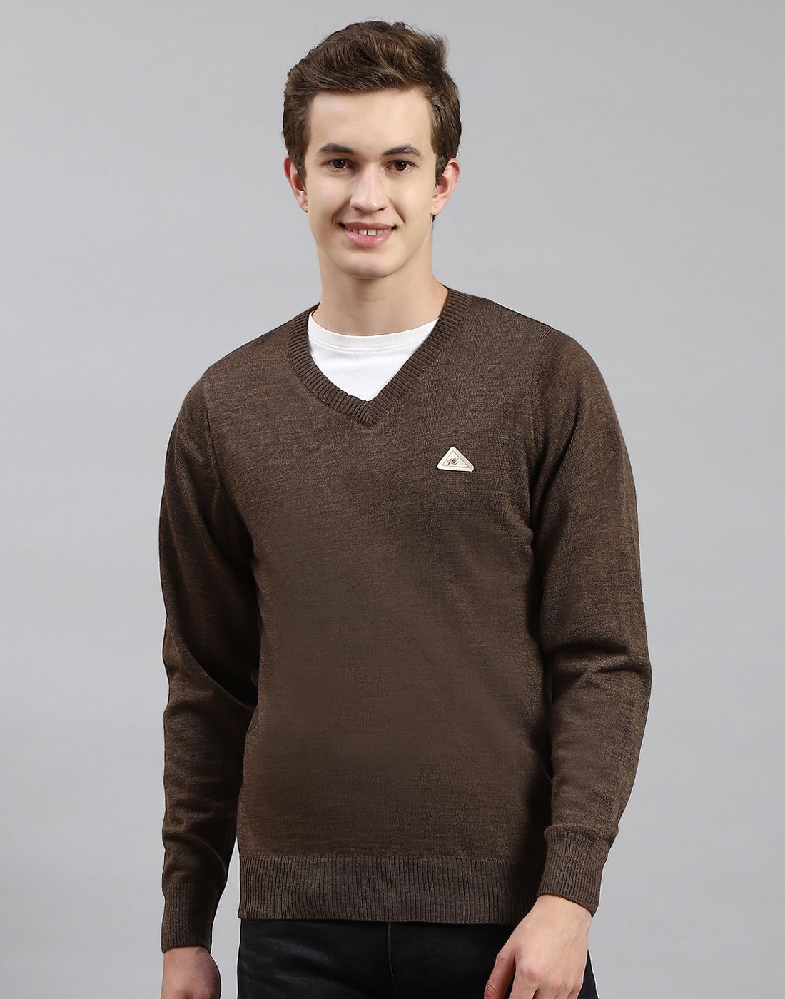 monte carlo Men Solid V Neck Brown Sweater-picture-27