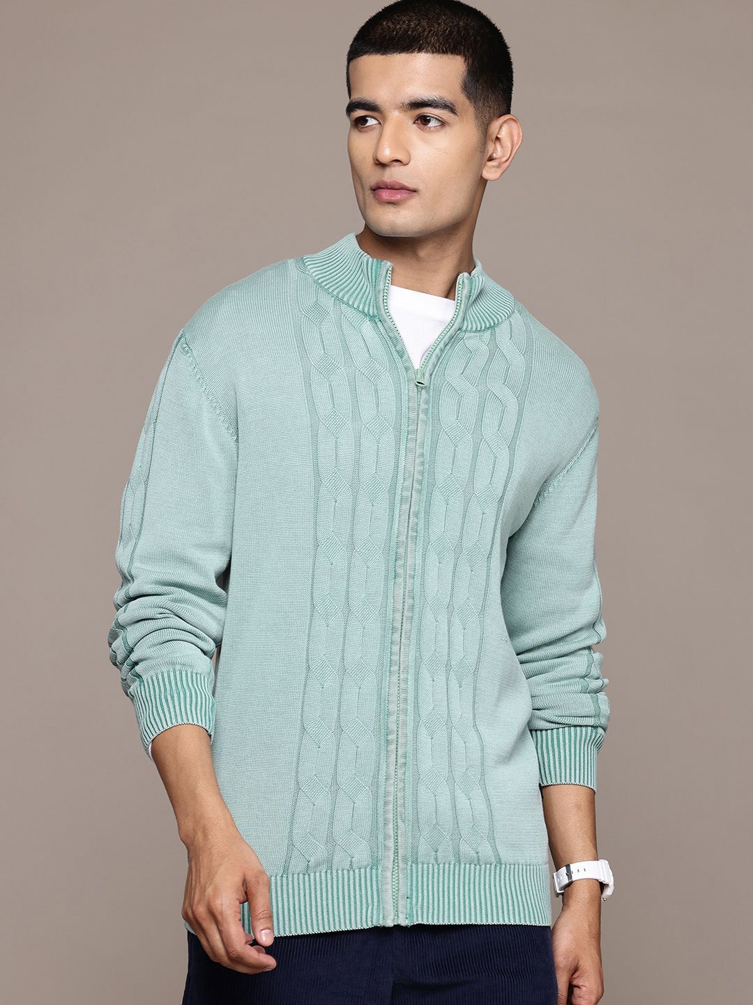 roadster Men Self Design High Neck Green Sweater-picture-21