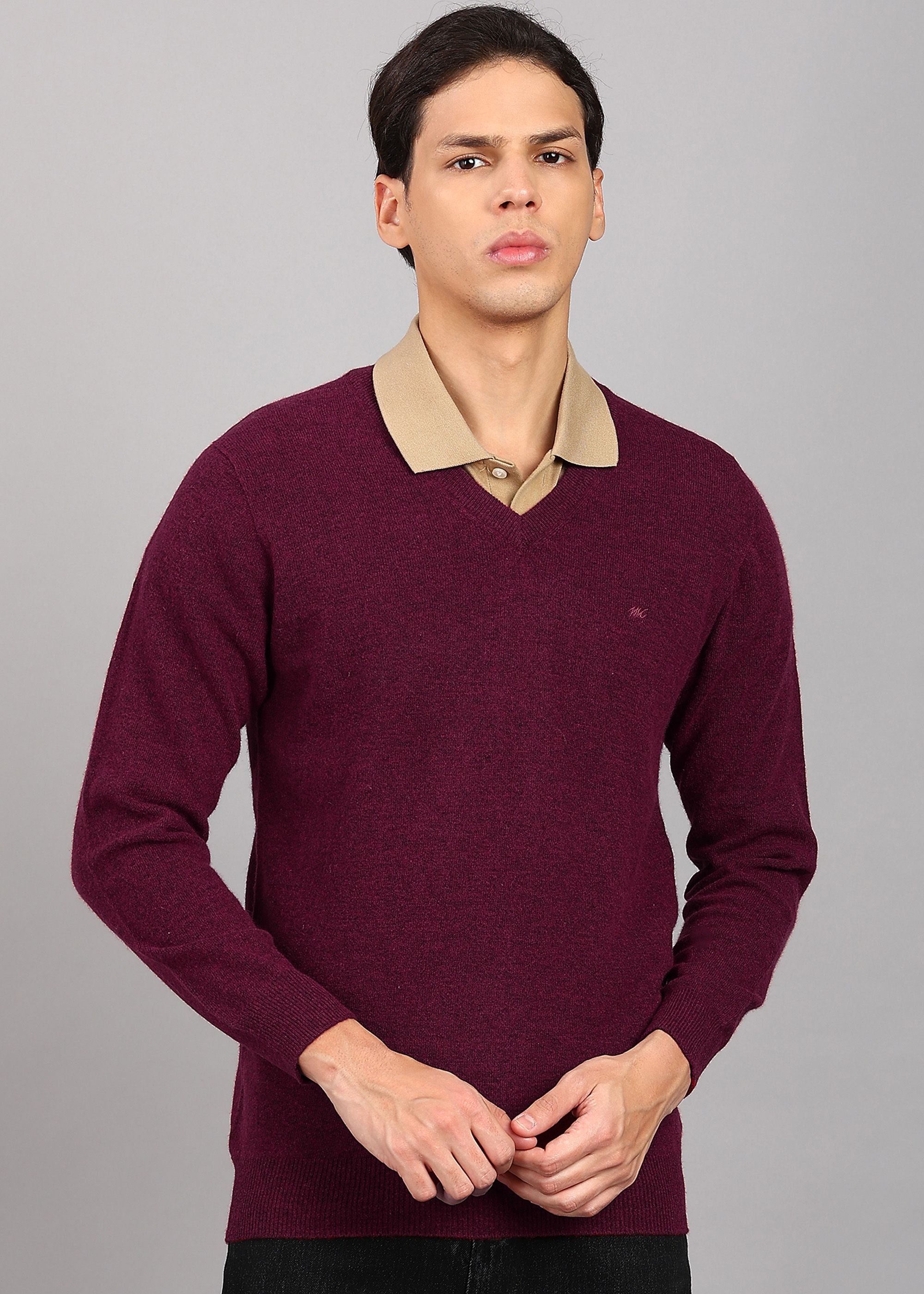 monte carlo Men Solid V Neck Maroon Sweater-picture-15