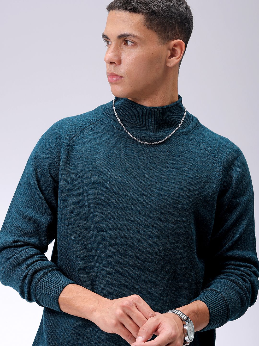 the indian garage co. Men Solid High Neck Green Sweater-picture-26