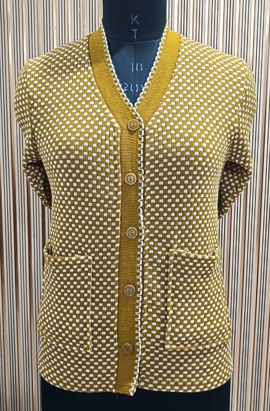keshavi Men Solid V Neck Yellow Sweater-picture-13
