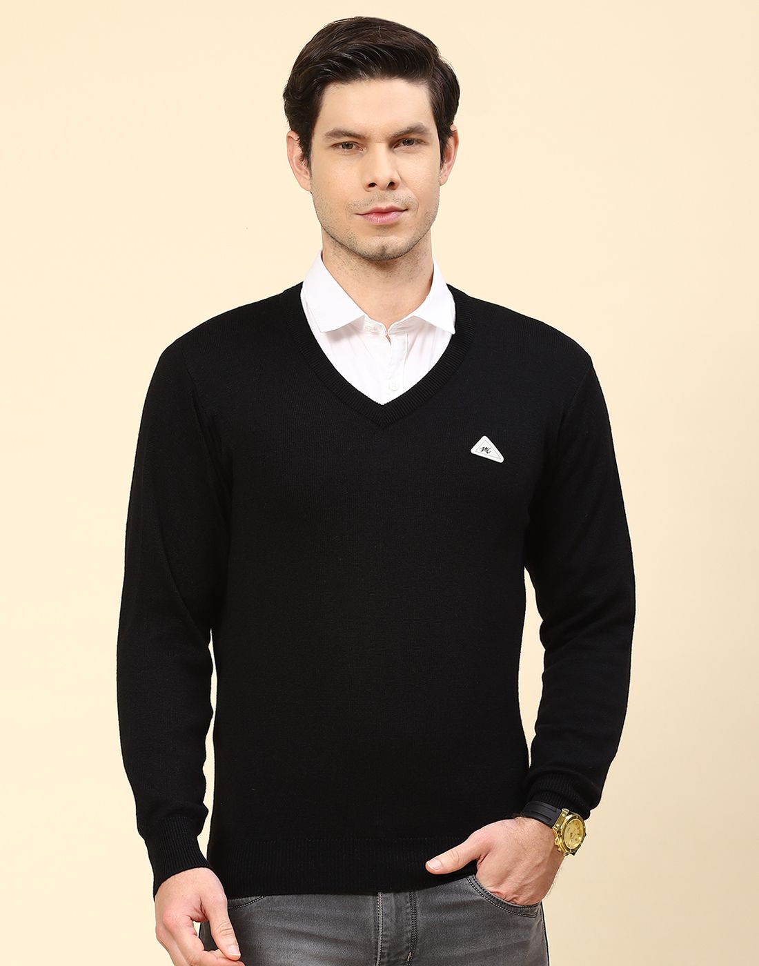 monte carlo Men Solid V Neck Black Sweater-picture-18