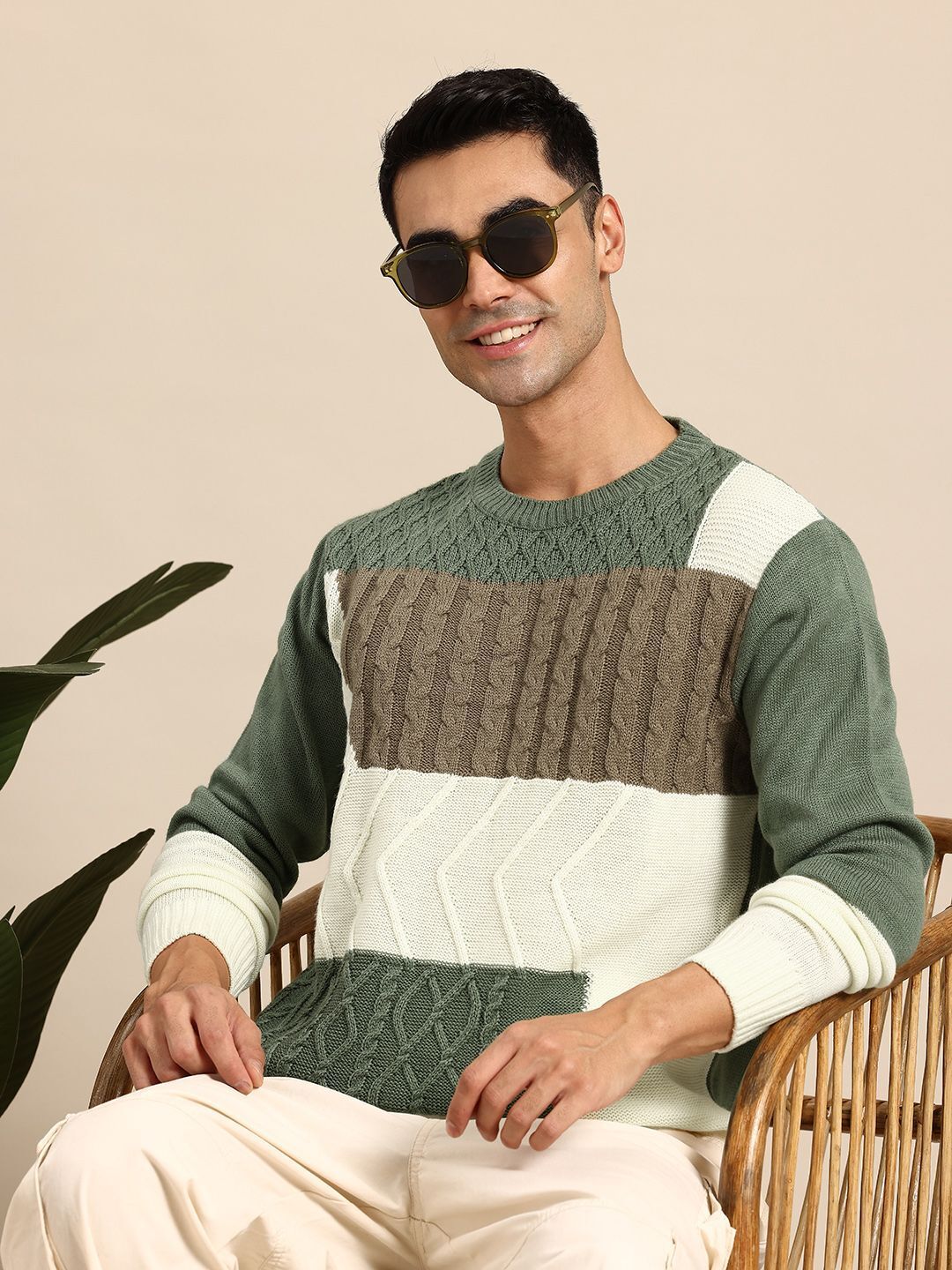 mast & harbour Men Colorblock Round Neck Green Sweater-picture-23