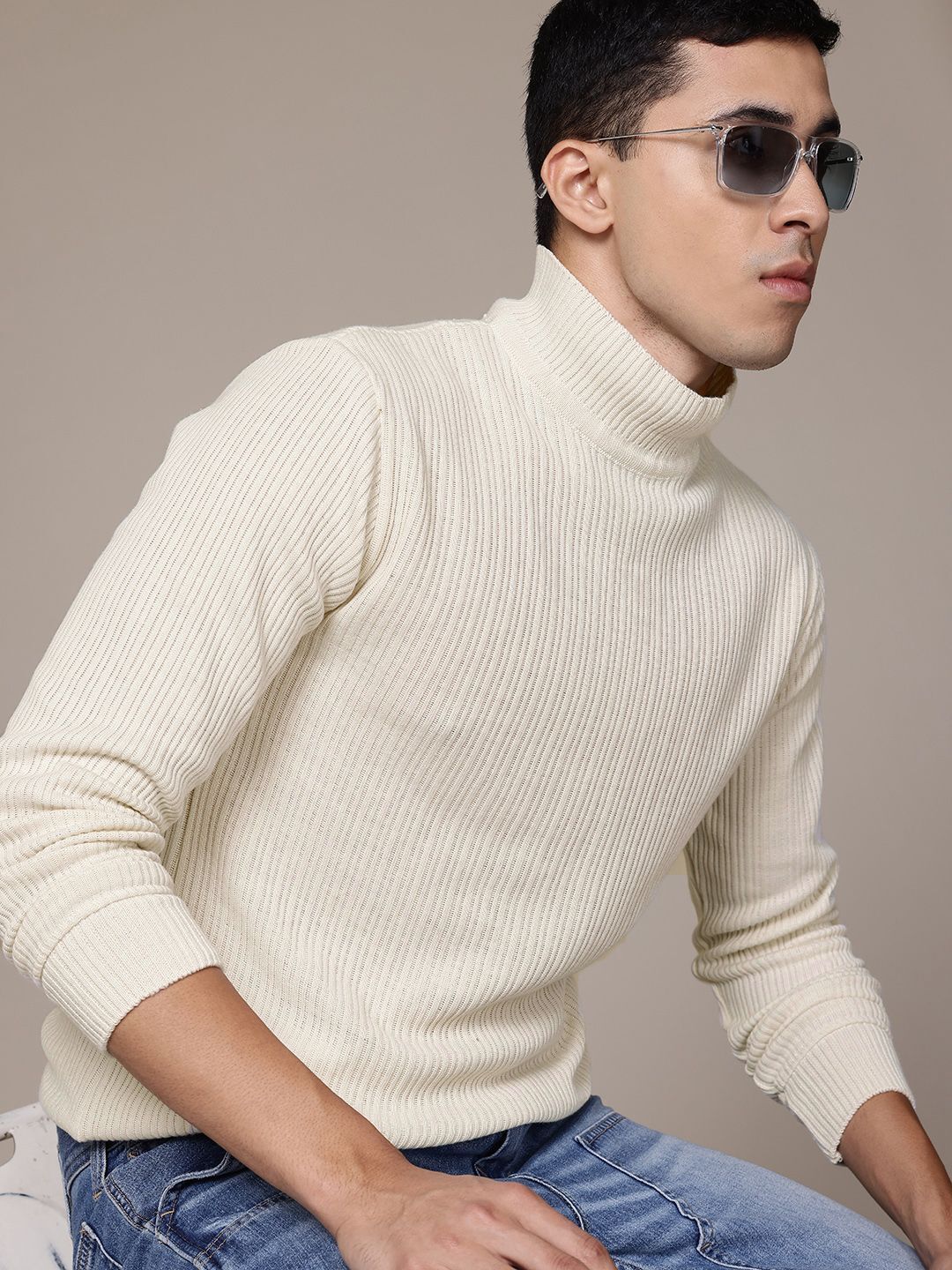 roadster Men Self Design Turtle Neck White Sweater-picture-27