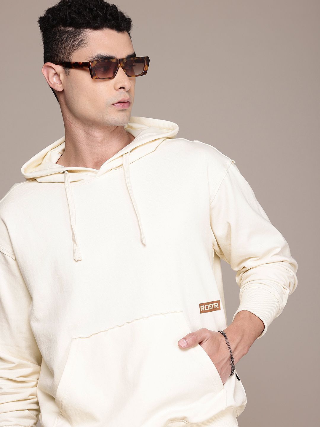roadster Men Full Sleeve Solid Hooded Sweatshirt-picture-10