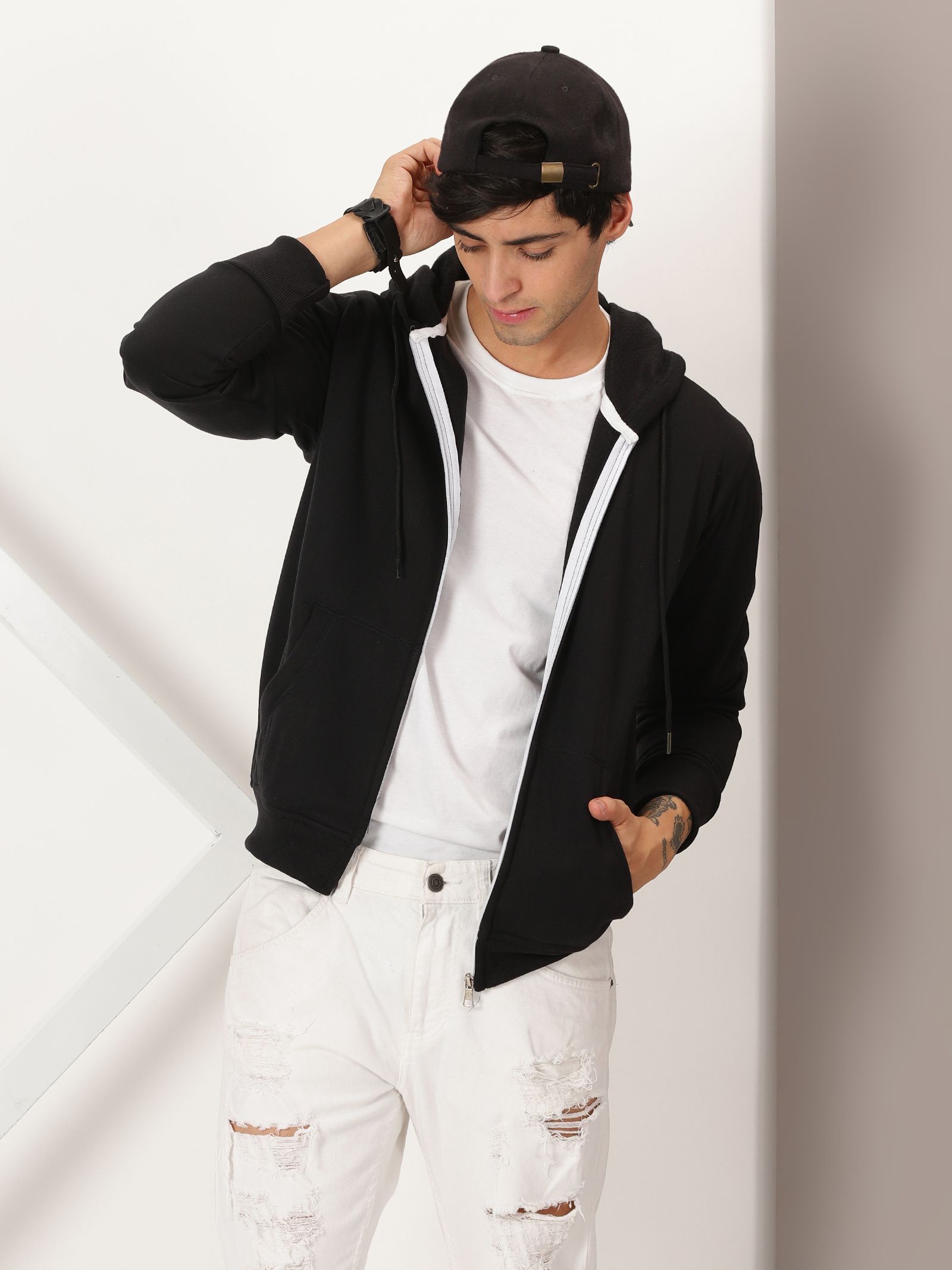bee brezo Men Full Sleeve Solid Hooded Sweatshirt-picture-21