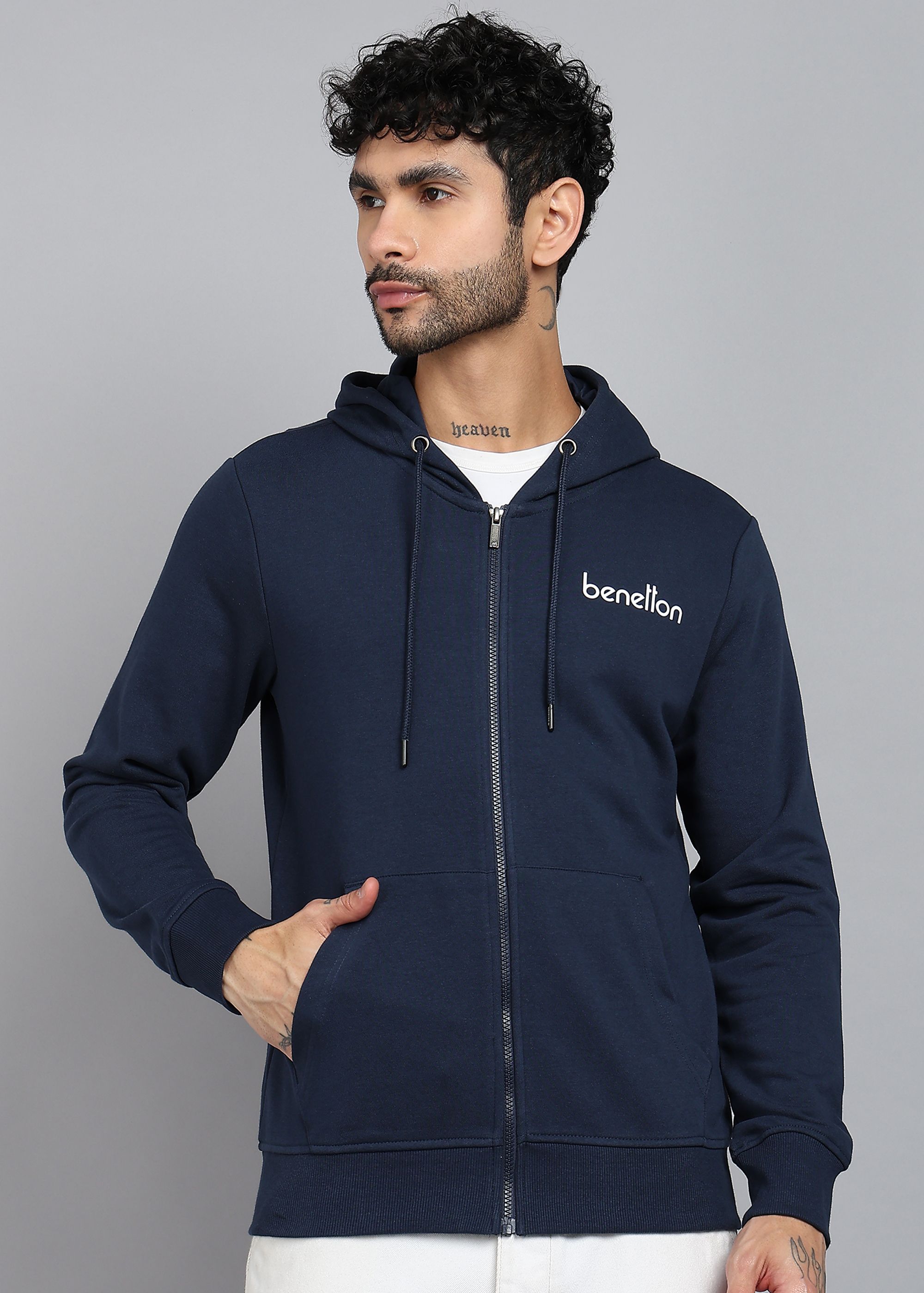 united colors of benetton Men Full Sleeve Solid Hooded Sweatshirt-picture-14