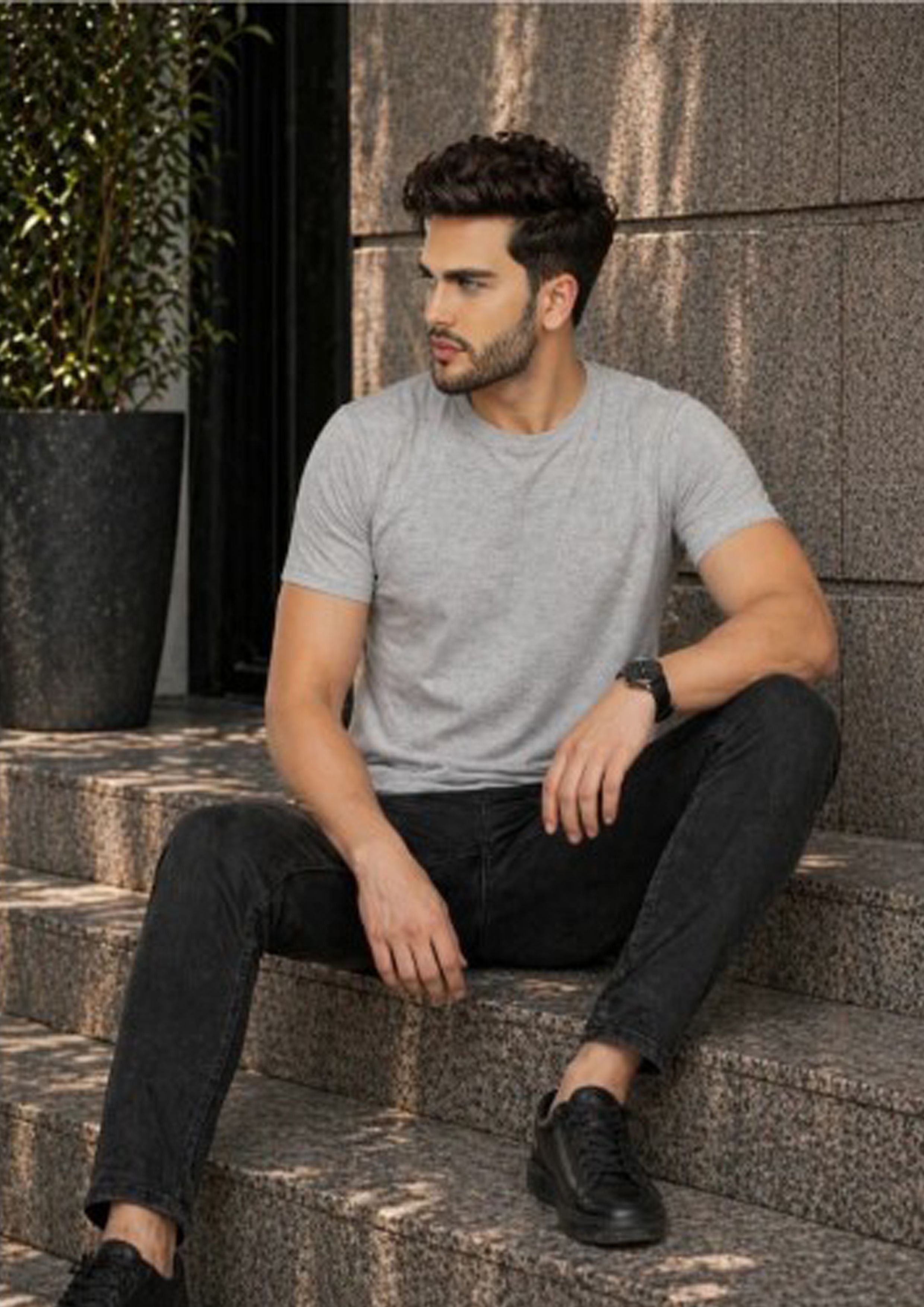 Men Solid Round Neck Cotton Blend Grey T-Shirt-image-39