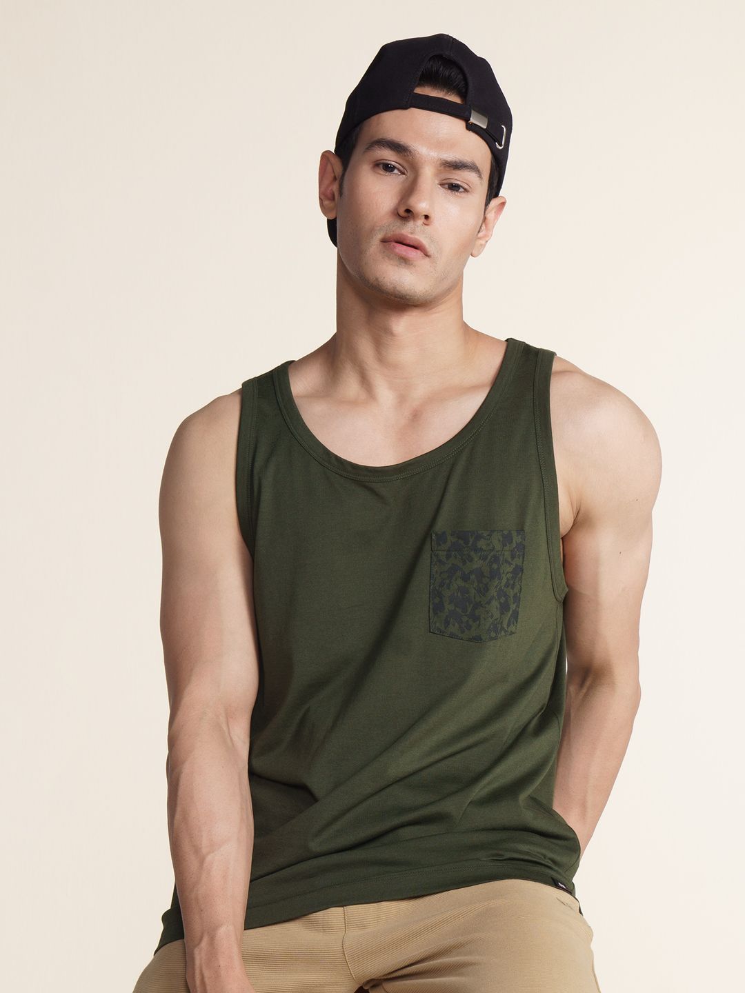 damensch Neo Cool Men Vest-picture-25