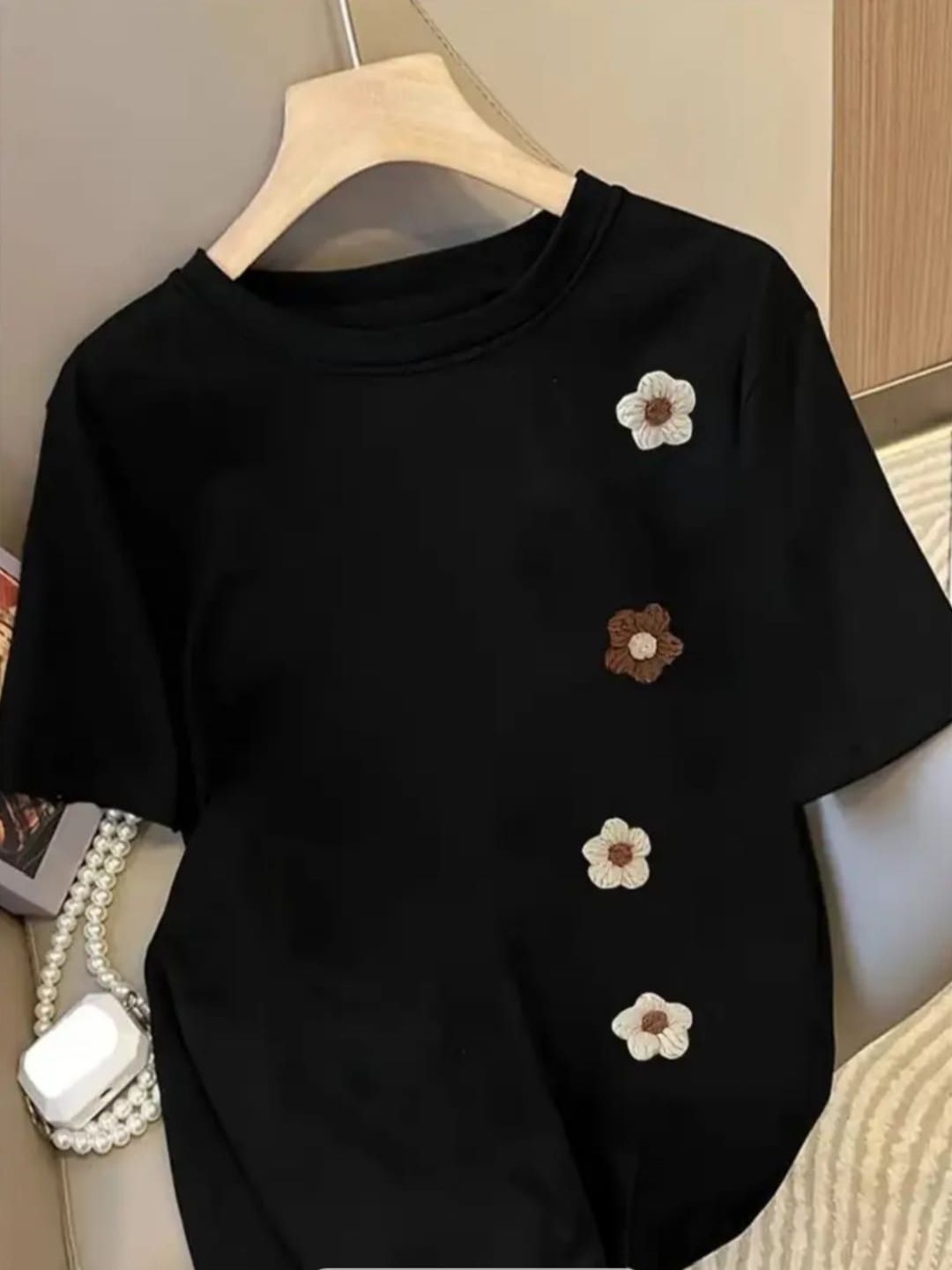 Women Printed Round Neck Cotton Blend Black T-Shirt
