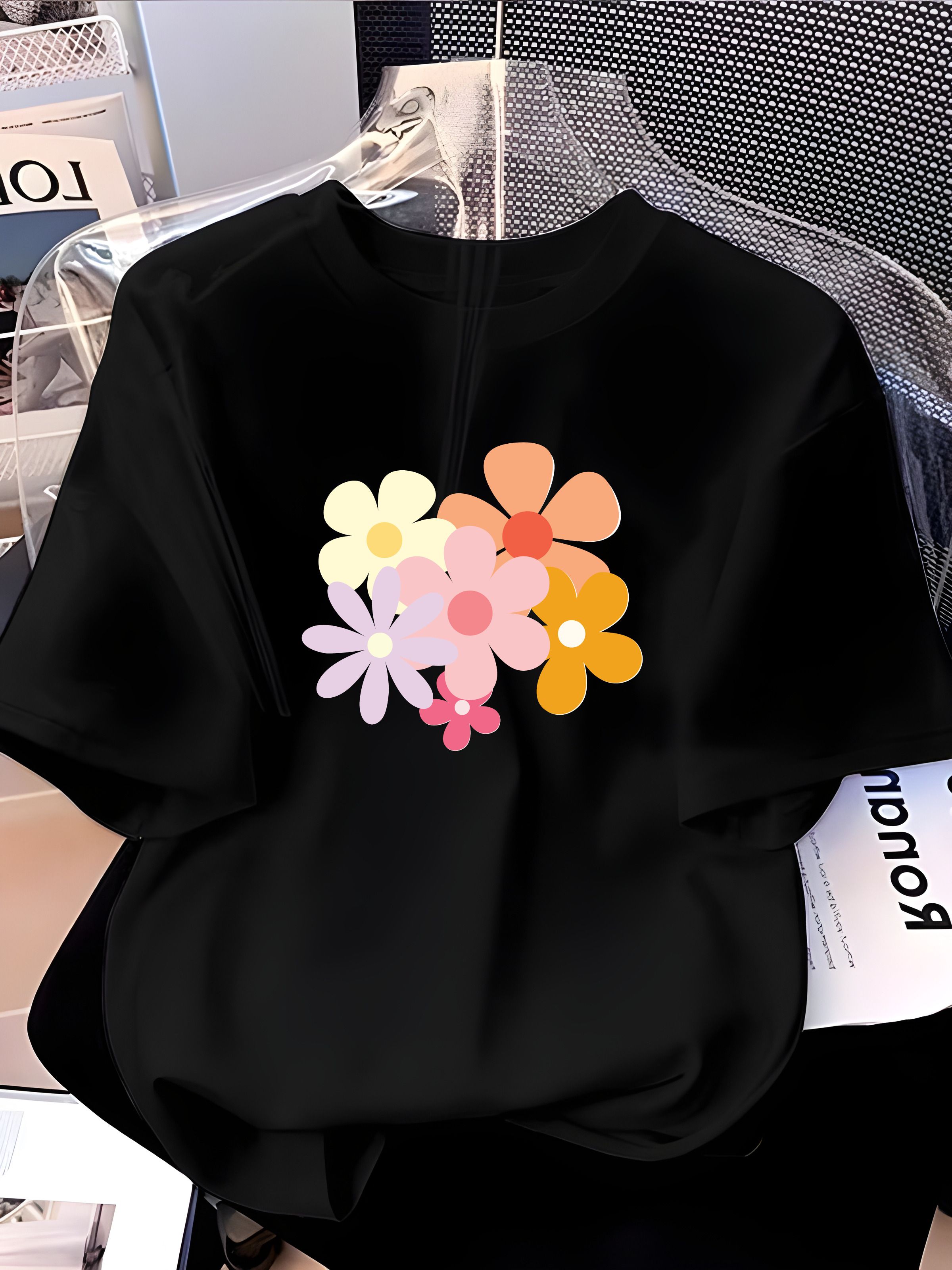 Women Printed Round Neck Pure Cotton Black T-Shirt