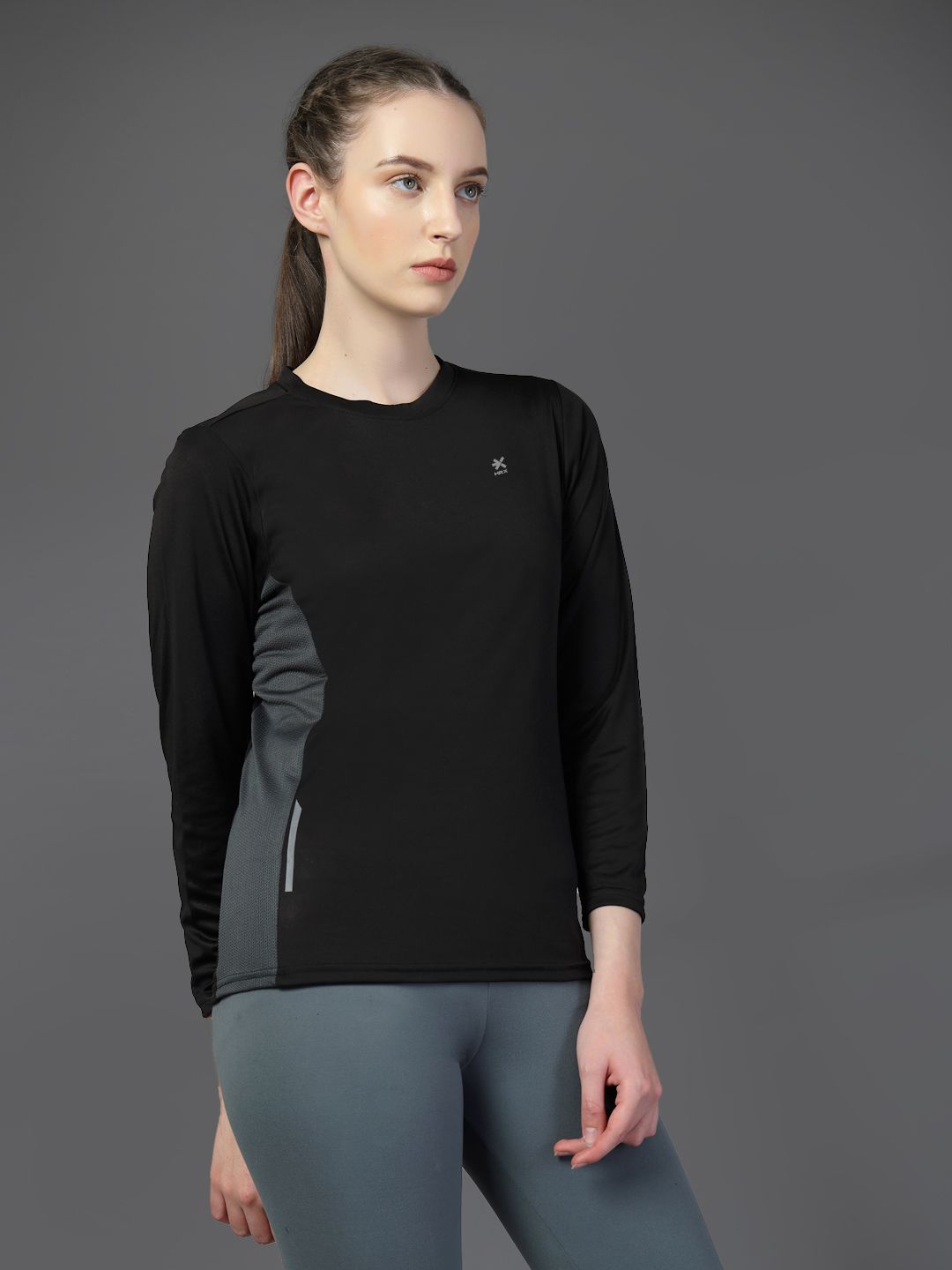 Women Solid Round Neck Polyester Black T-Shirt