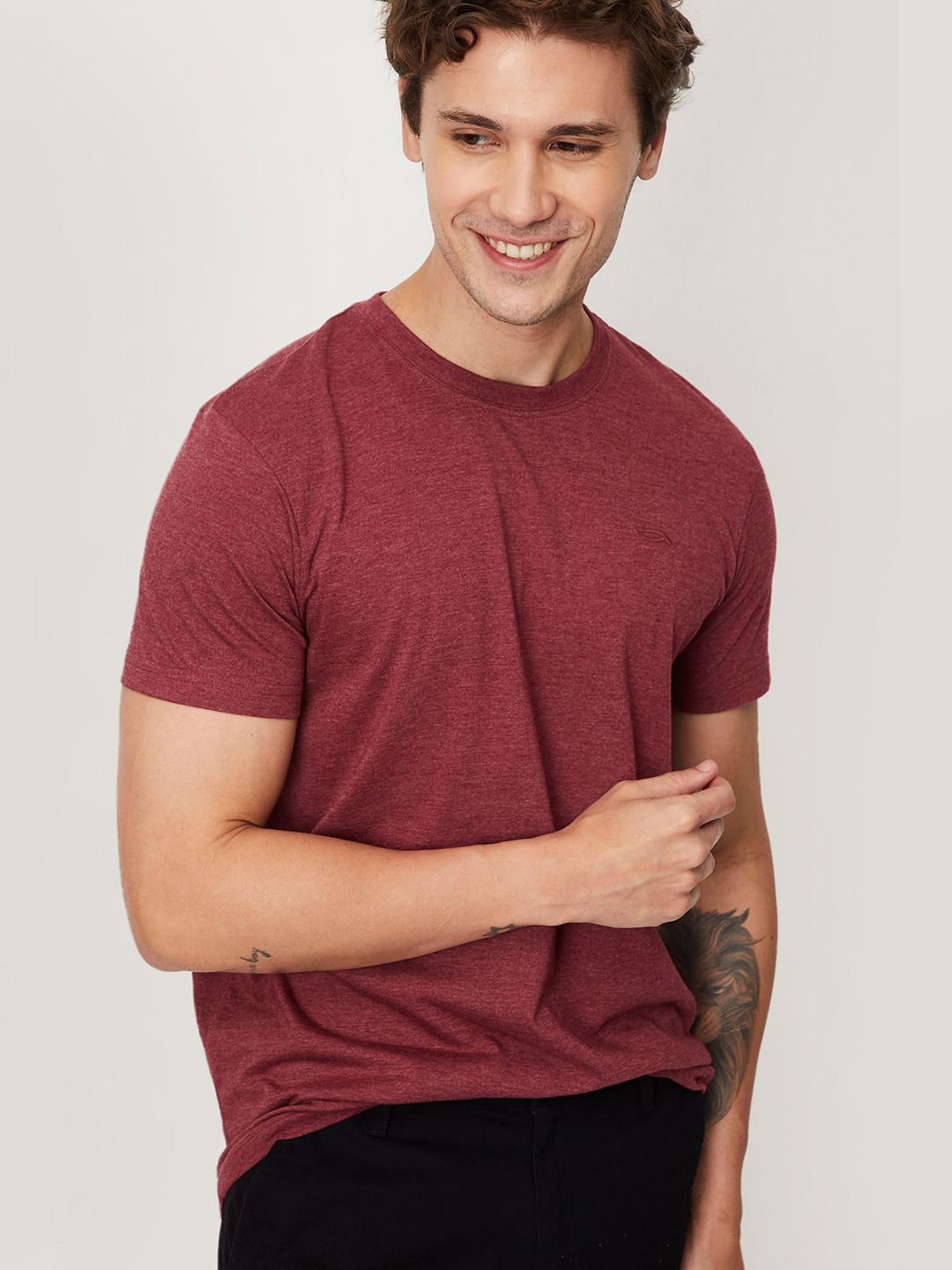 max Men Solid Round Neck Polycotton Maroon T-Shirt-picture-27