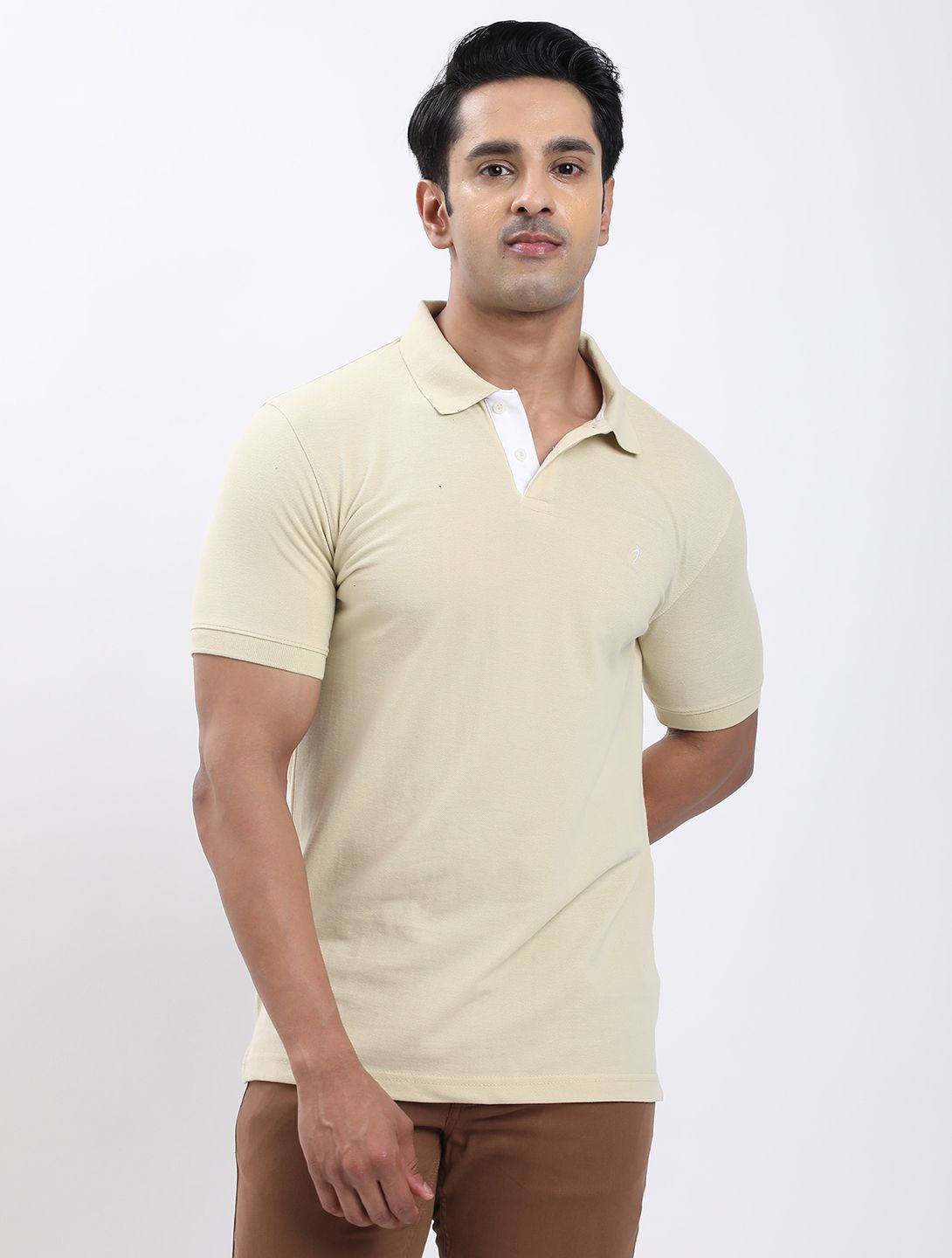 Men Solid Polo Neck Cotton Blend Beige T-Shirt-image-3
