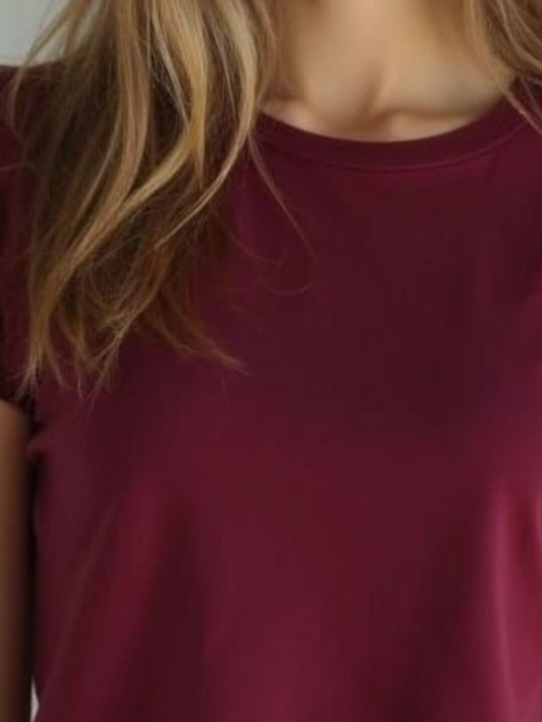 daremo Women Solid Round Neck Cotton Blend Maroon T-Shirt-picture-3