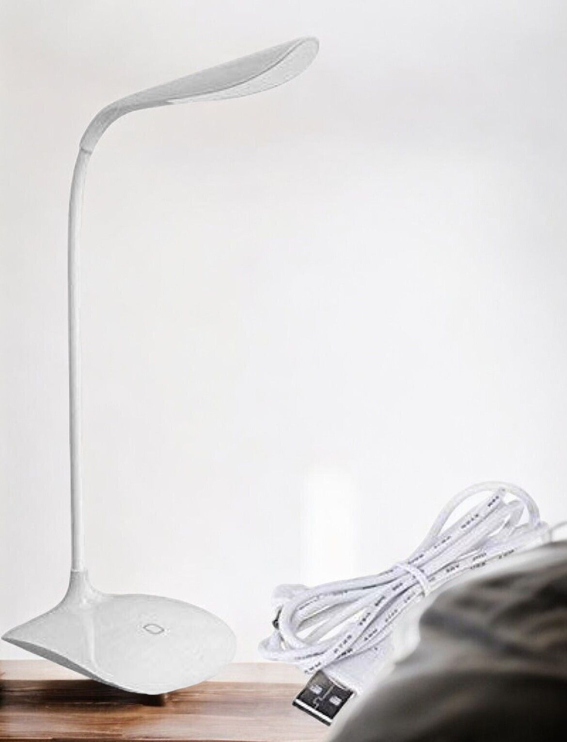 bhajanlal greenery Zynati_White_angular_tableLamp_0_ (4)_L647_L1717 Study Lamp-picture-11