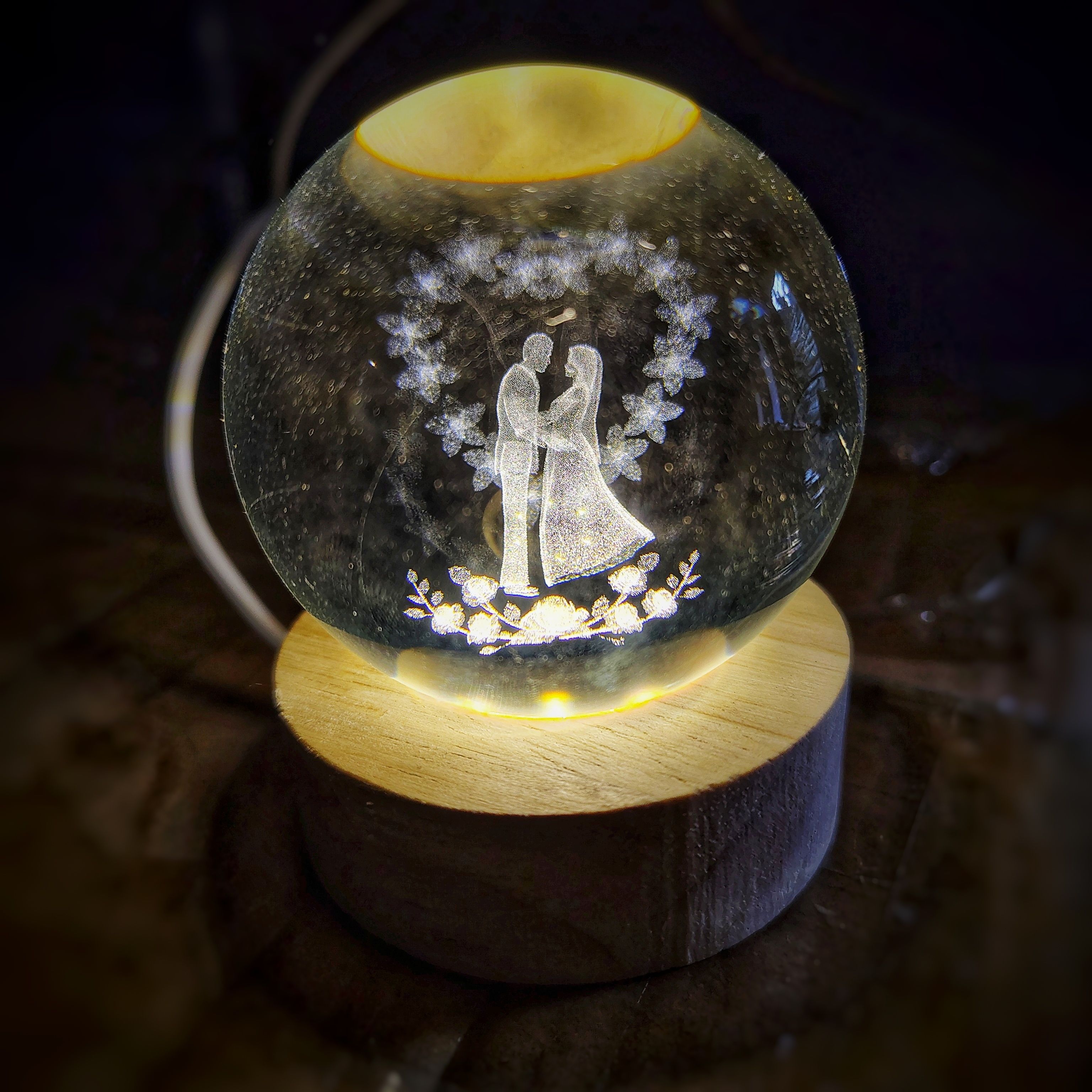 3D Crystal Couple Lamp Light( Height - 7.5 Cm, Colour - Yellow) Table Lamp-image-5