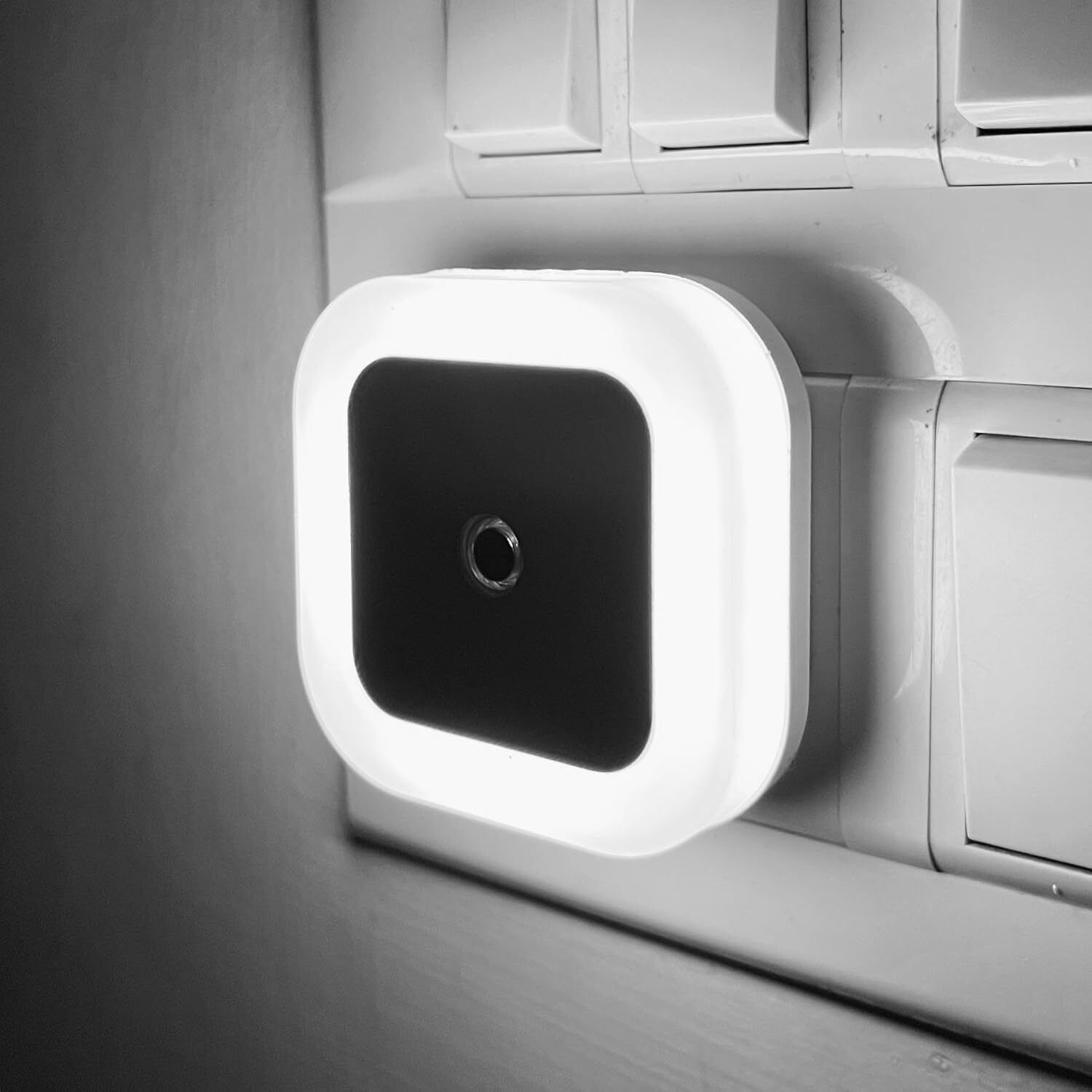 sensor night lamp 0.5W LED sensor plug night lamp for bedroom office living room Night Lamp-image-21