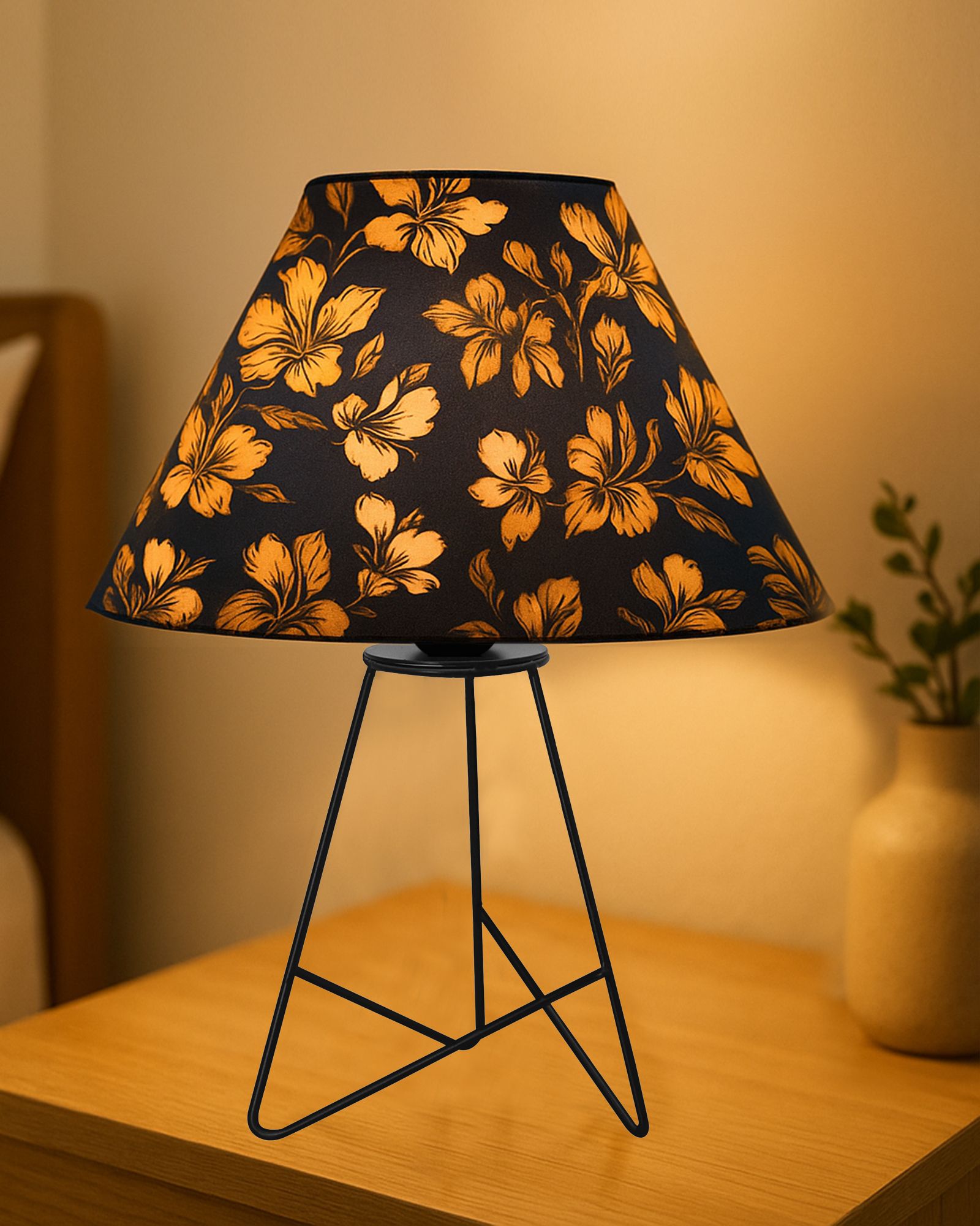 Retro Matt Black Wire Table Lamp, Iris Cone Shade for Living Room & Home Décor Table Lamp-image-13