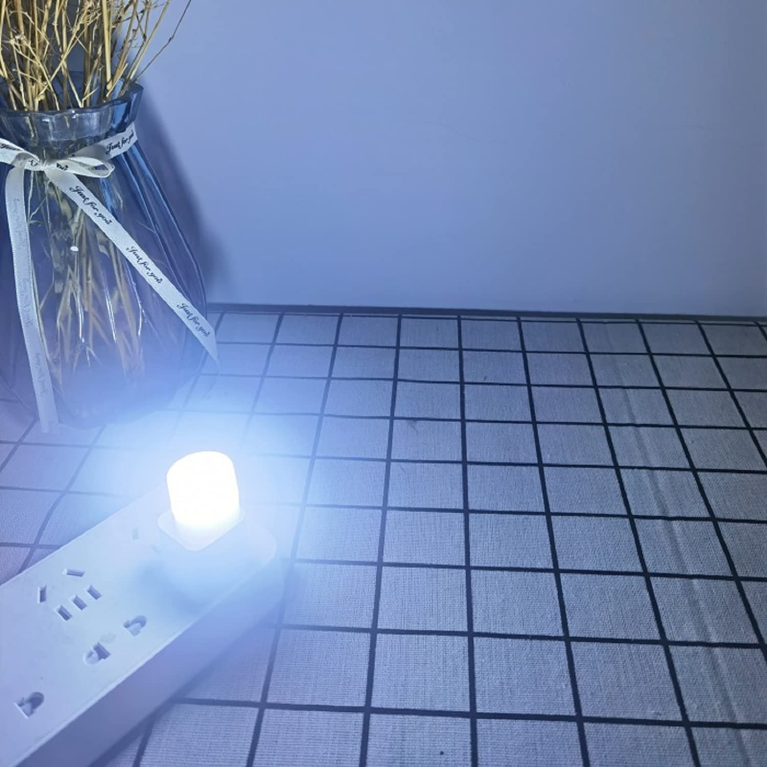 USB plug & Play Energy efficient LED light /Emergency light X8.186 (Pack of 8) LED Lantern