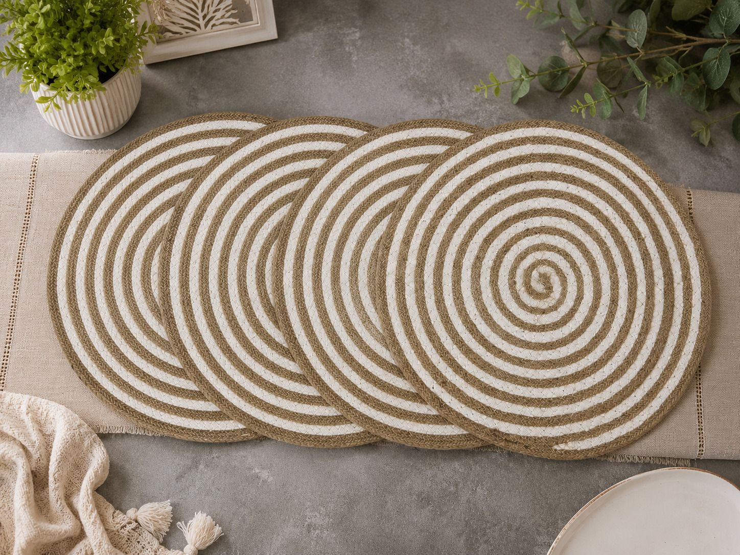 aarvixstore Round Pack of 4 Table Placemat-picture-32