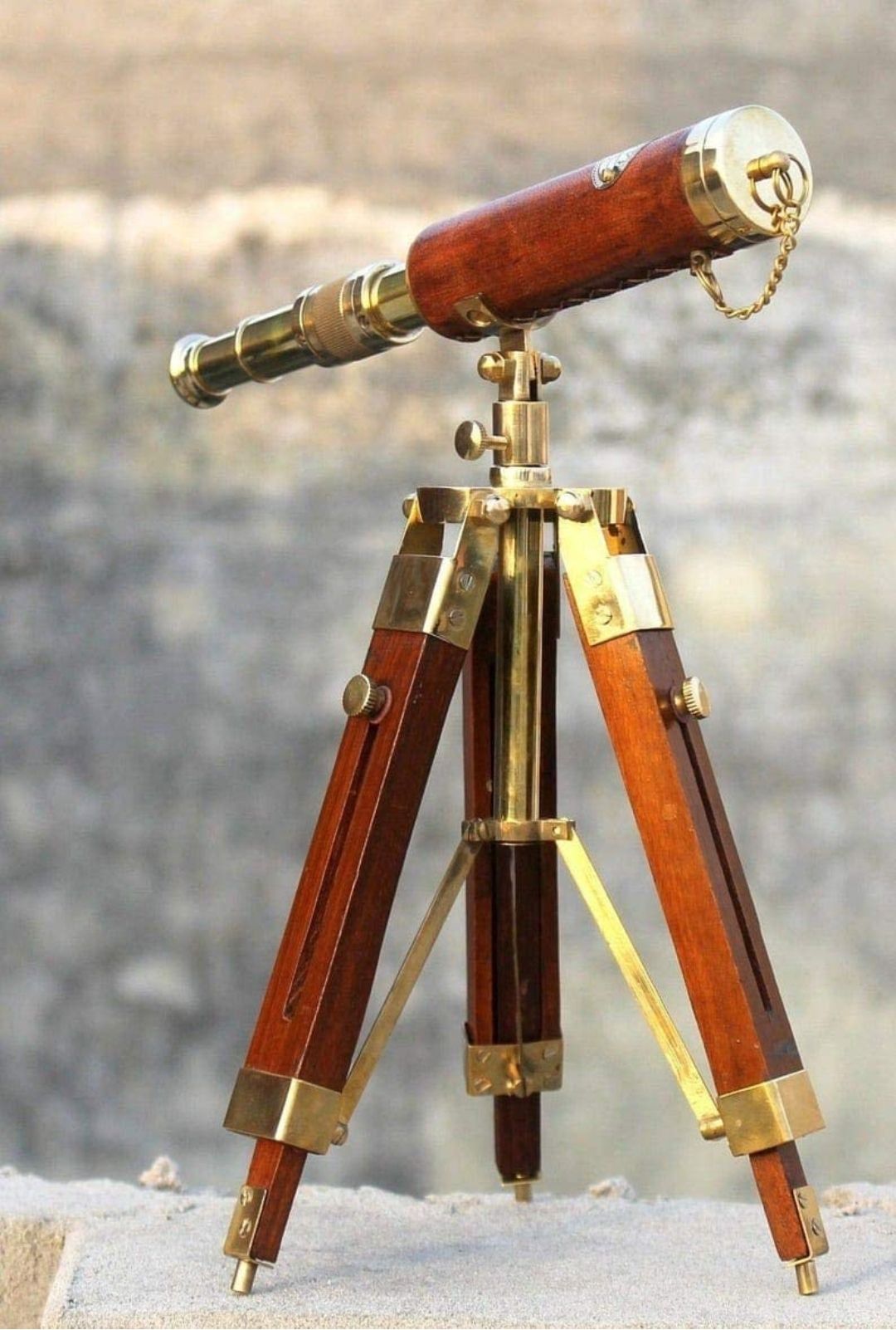 Maharana vintage star 786071 Refracting Telescope