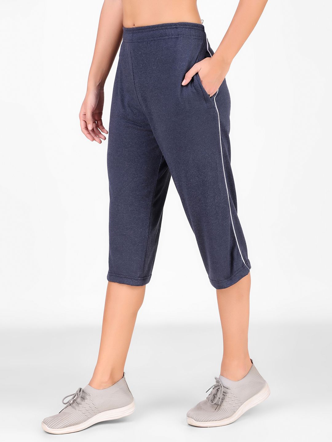 uzarus Solid Women Three Fourths-picture-29