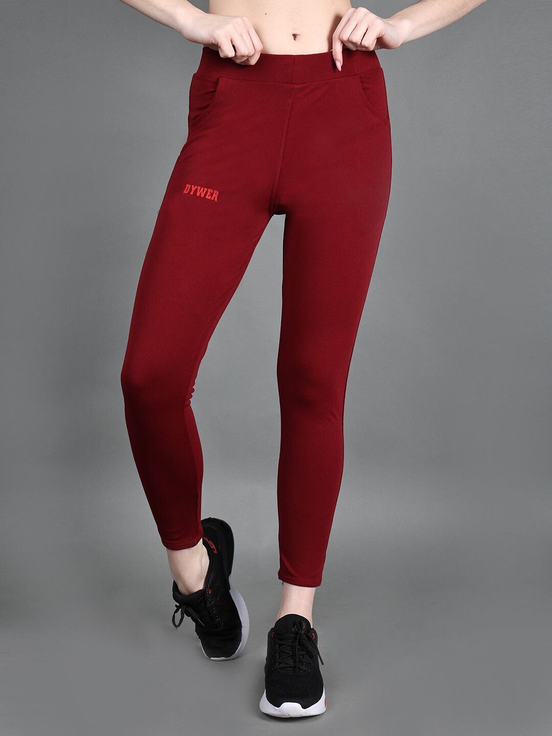 Solid Women Maroon Tights