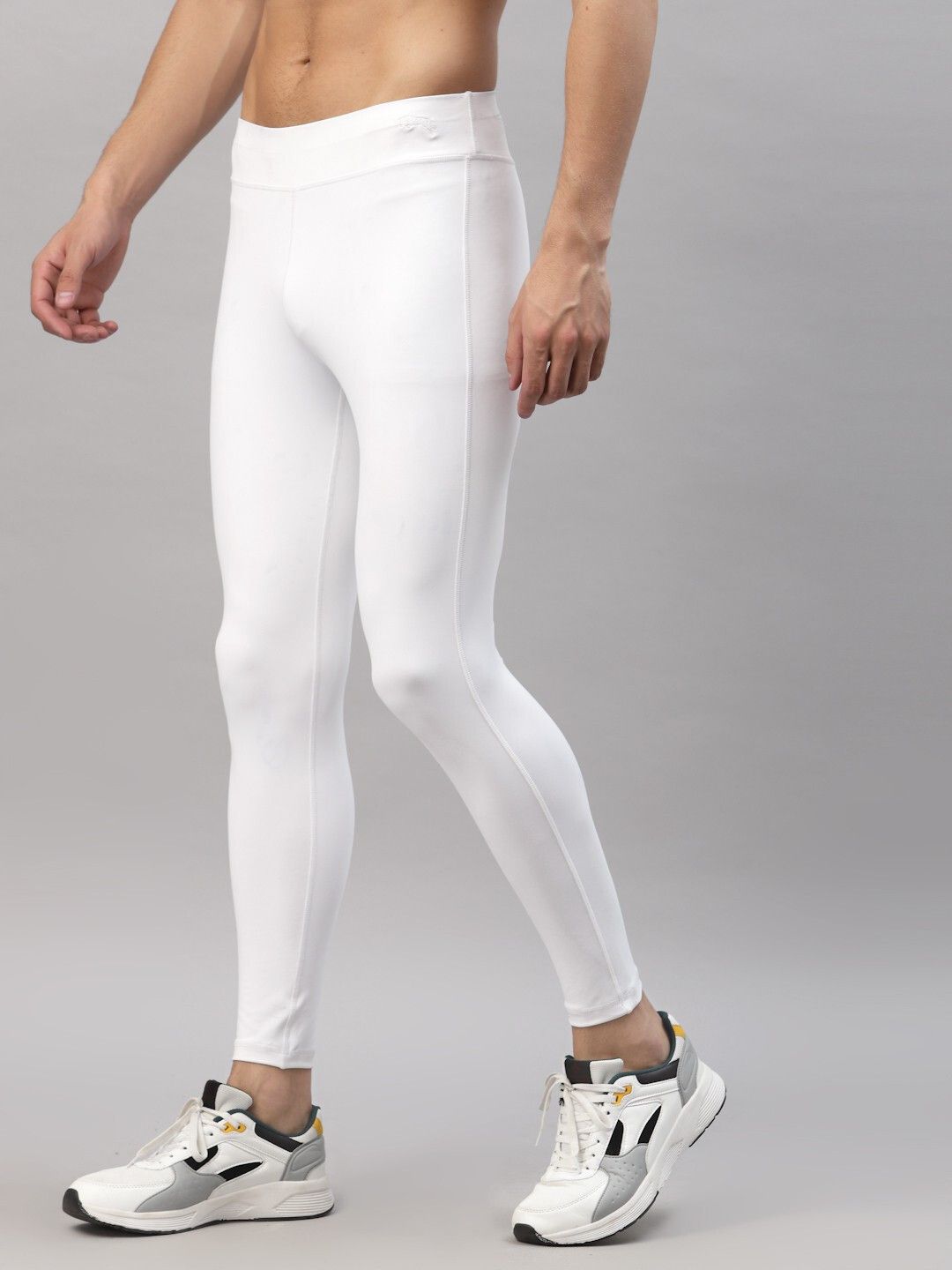 jump usa Solid Men White Tights-picture-19