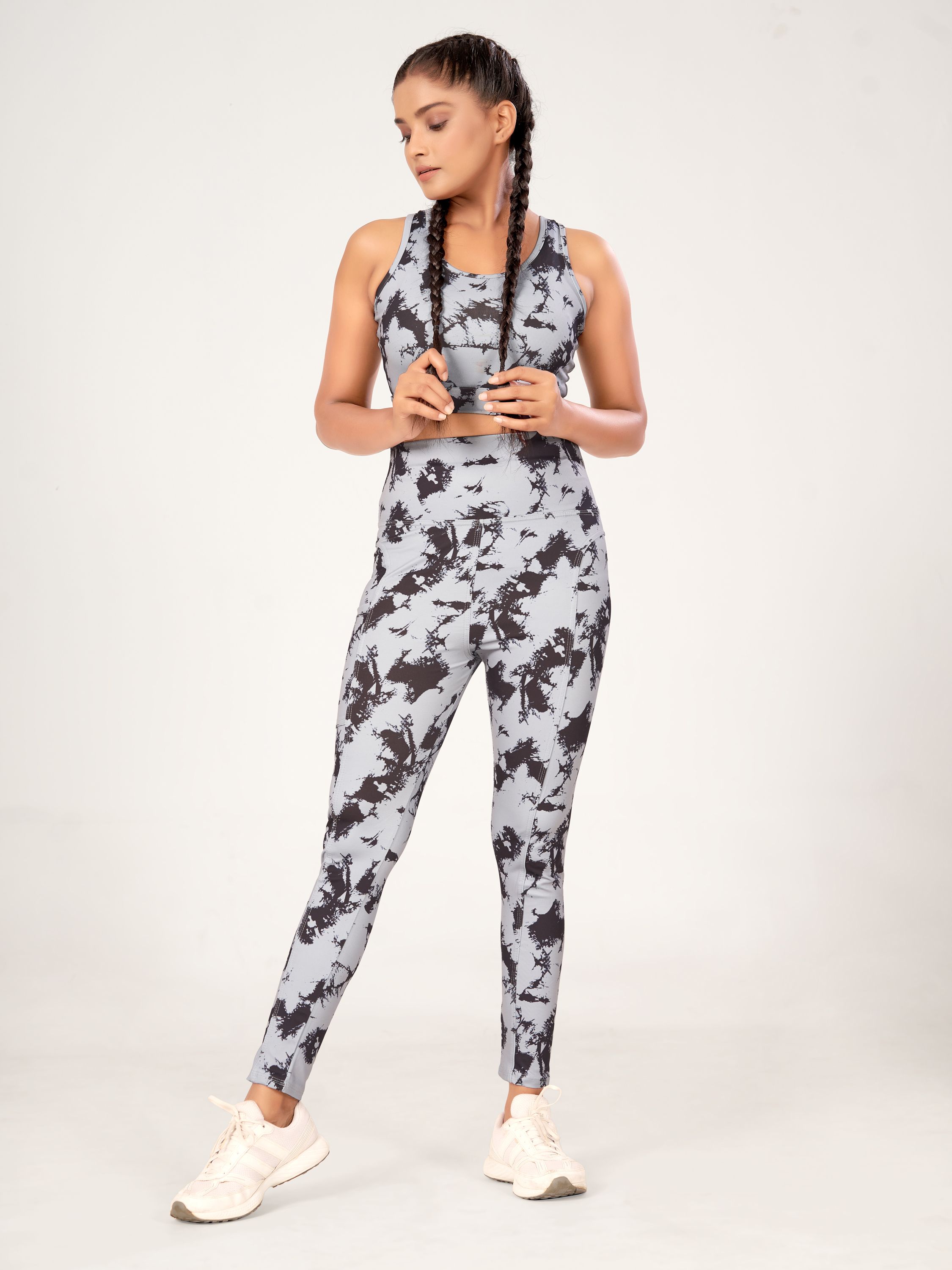 poojaran Printed Women Grey Tights-picture-23