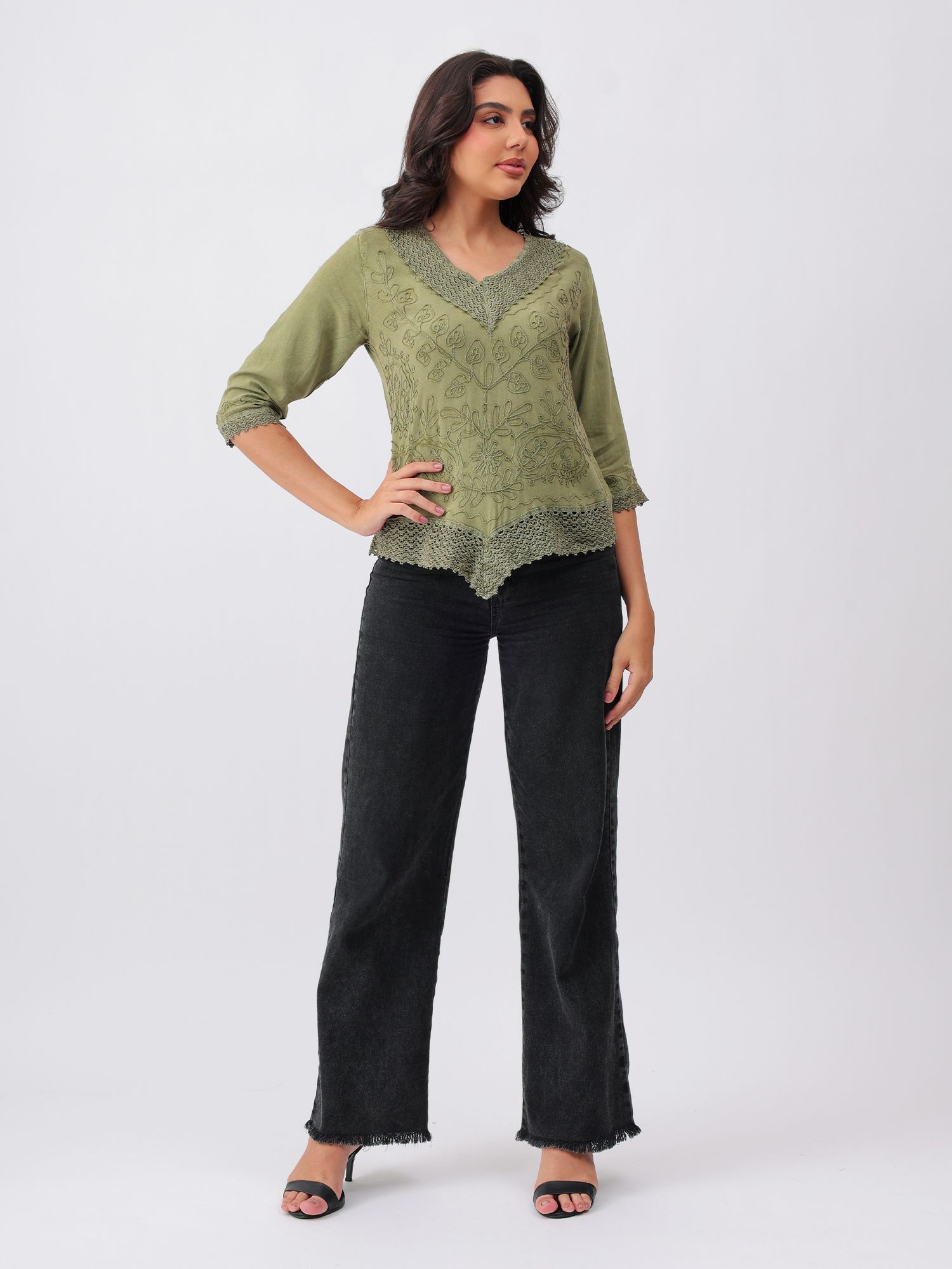 Casual Regular Sleeves Embroidered, Lace Women Green Top-image-40