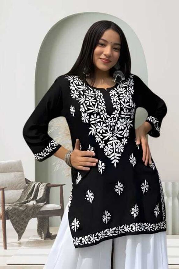 virass creation Casual Cap Sleeves Embroidered Women Black Top-picture-25