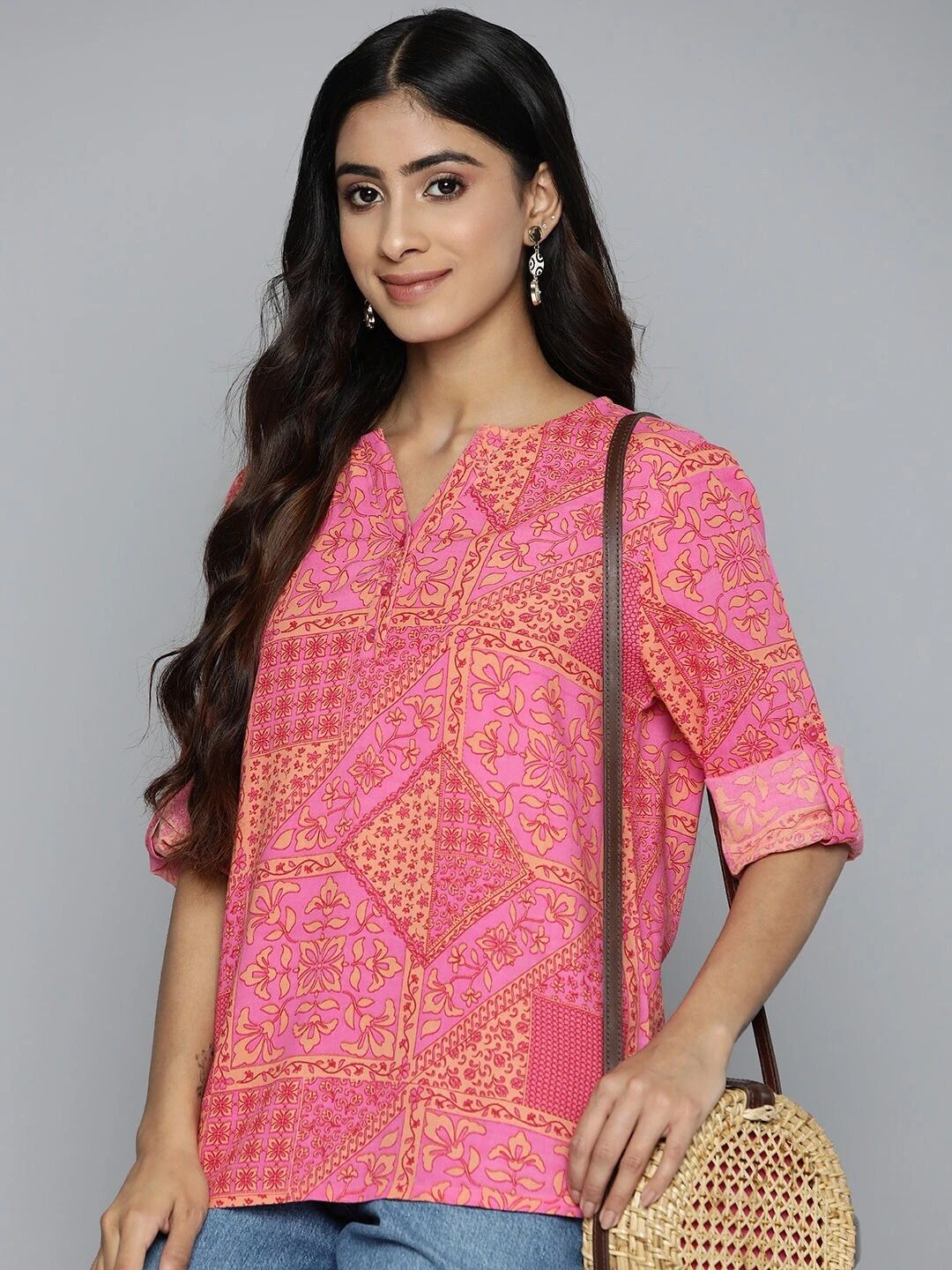 bhiterwal Casual Regular Sleeves Printed Women Beige, Pink, Red Top-picture-19