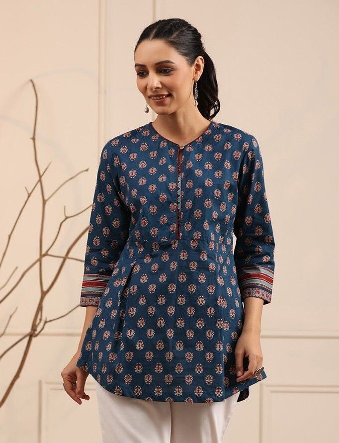 golden wings Casual Regular Sleeves Printed, Ethnic Motifs Women Blue Top-picture-33
