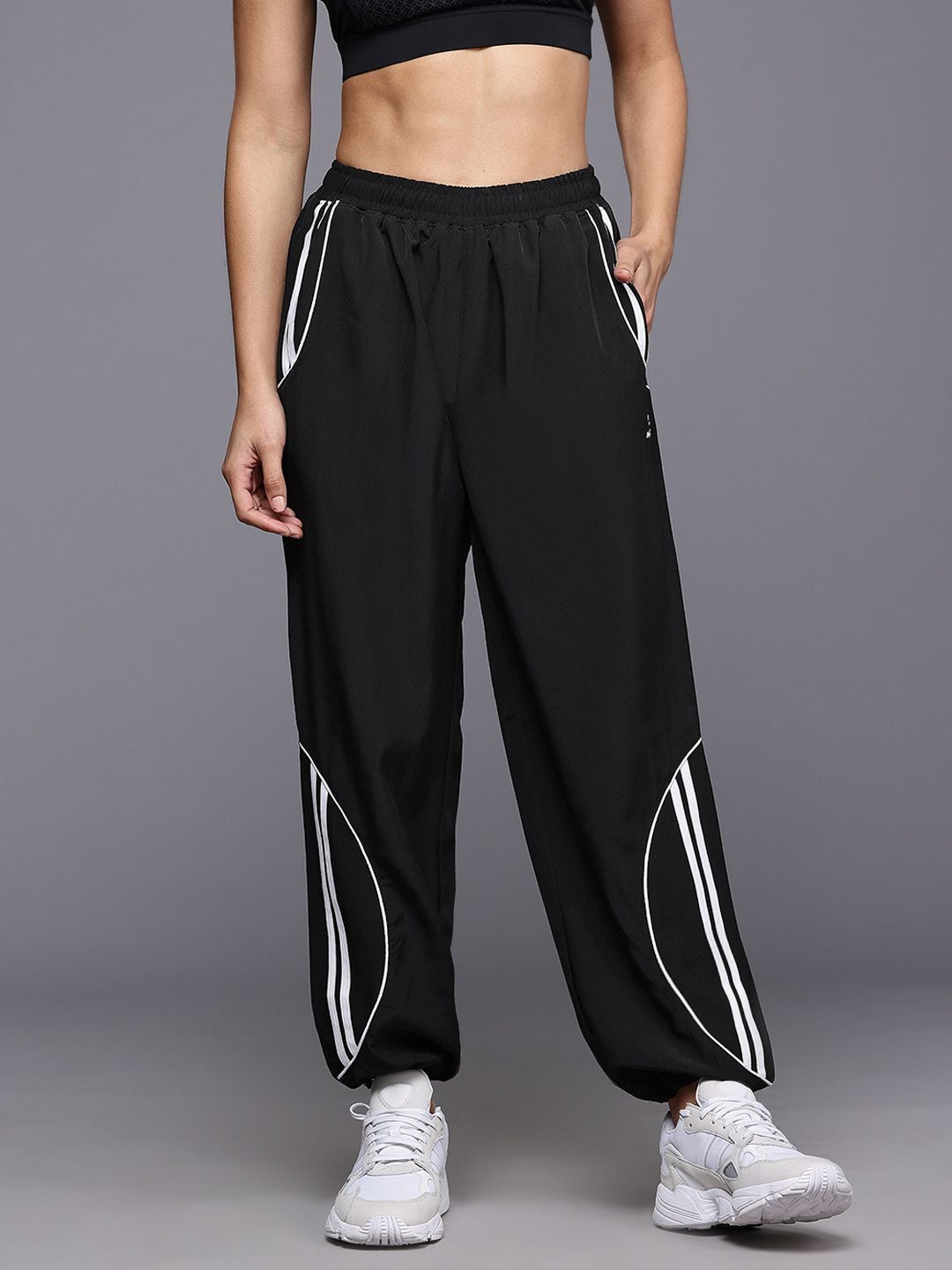 hrx by hrithik roshan Women Solid Black Track Pants-picture-22