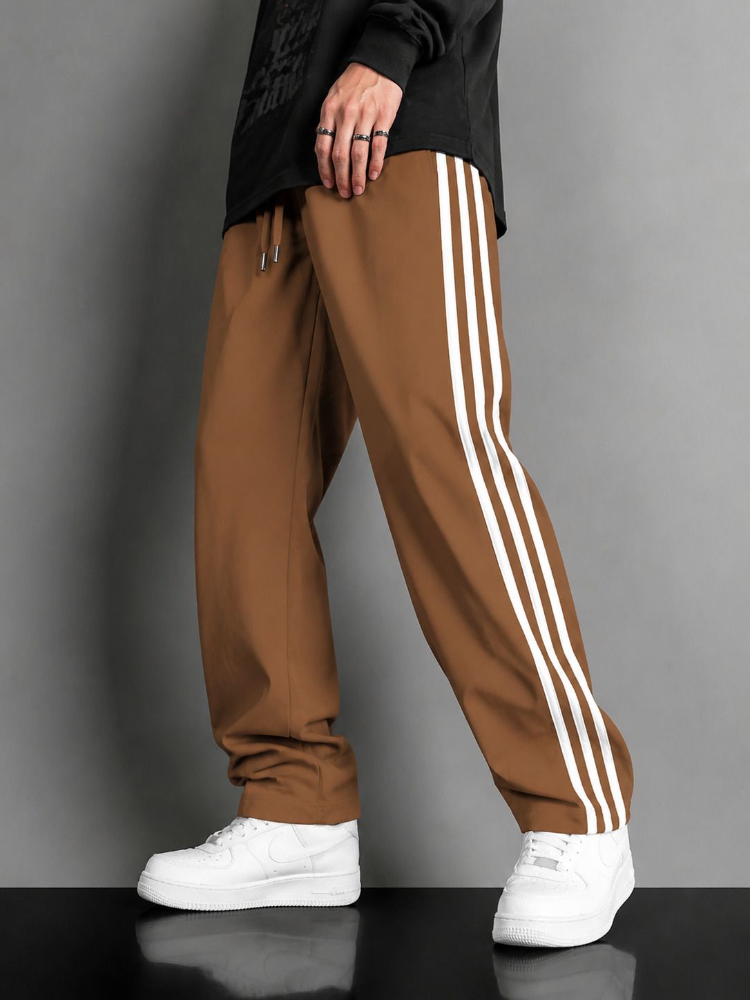 jexputi Men Striped Brown Track Pants-picture-33