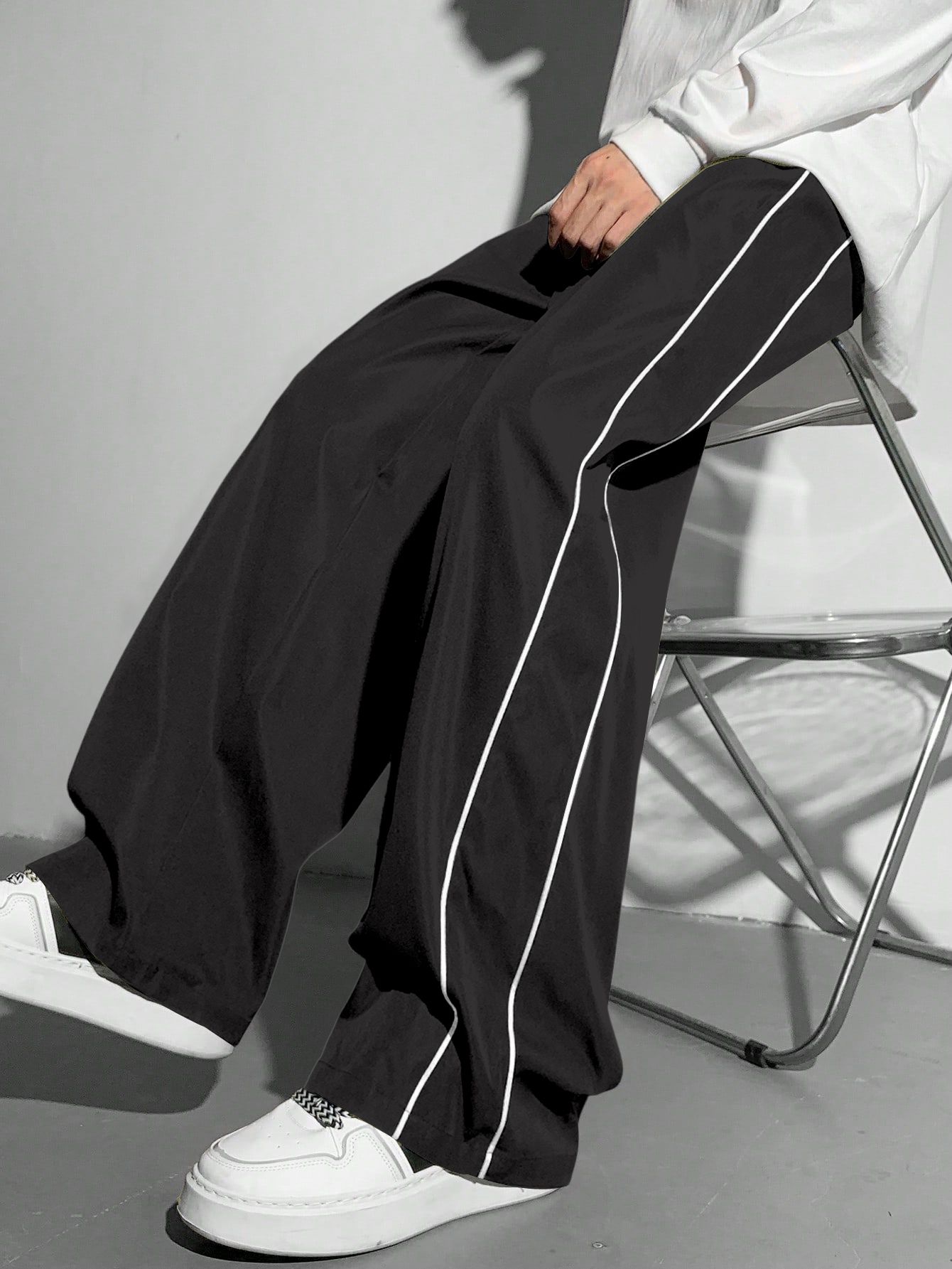 rajovati Men Striped Black Track Pants-picture-22